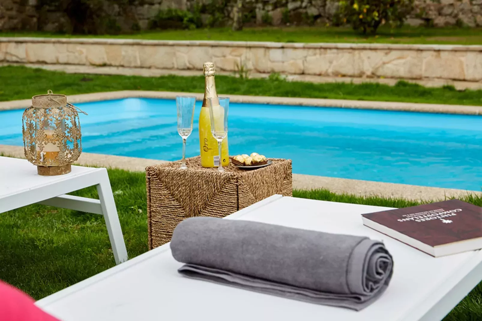 Villa Rosa- Luxury Singular-Piscine