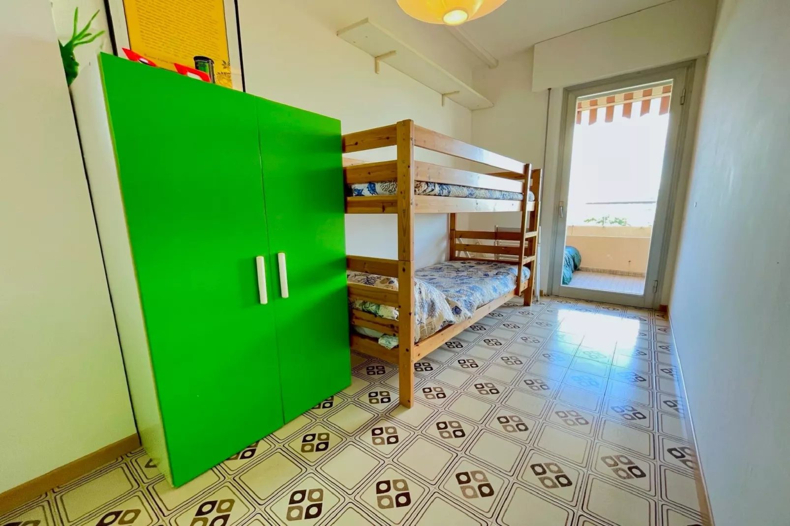 Chimere 2/23-Bedroom