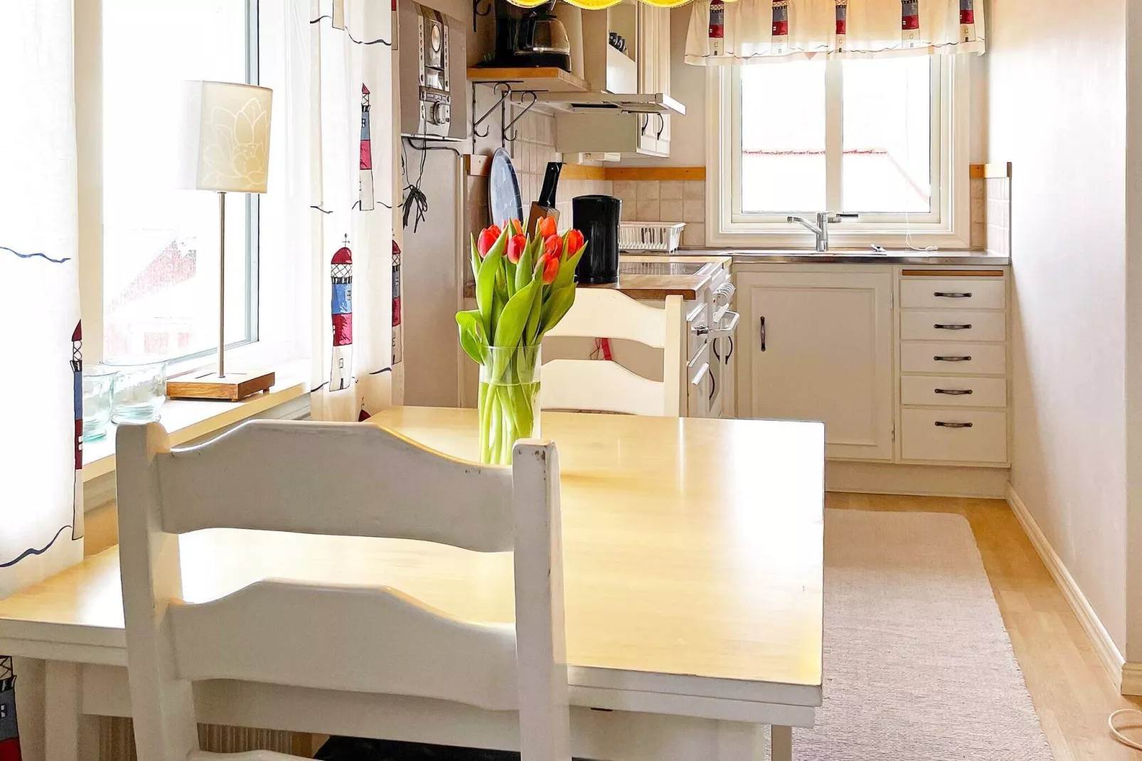 4 person holiday home in HAKENÄSET-By Traum-Indoor