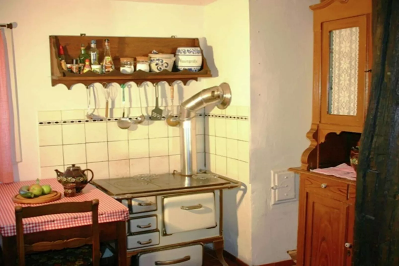 151576-Esszimmer