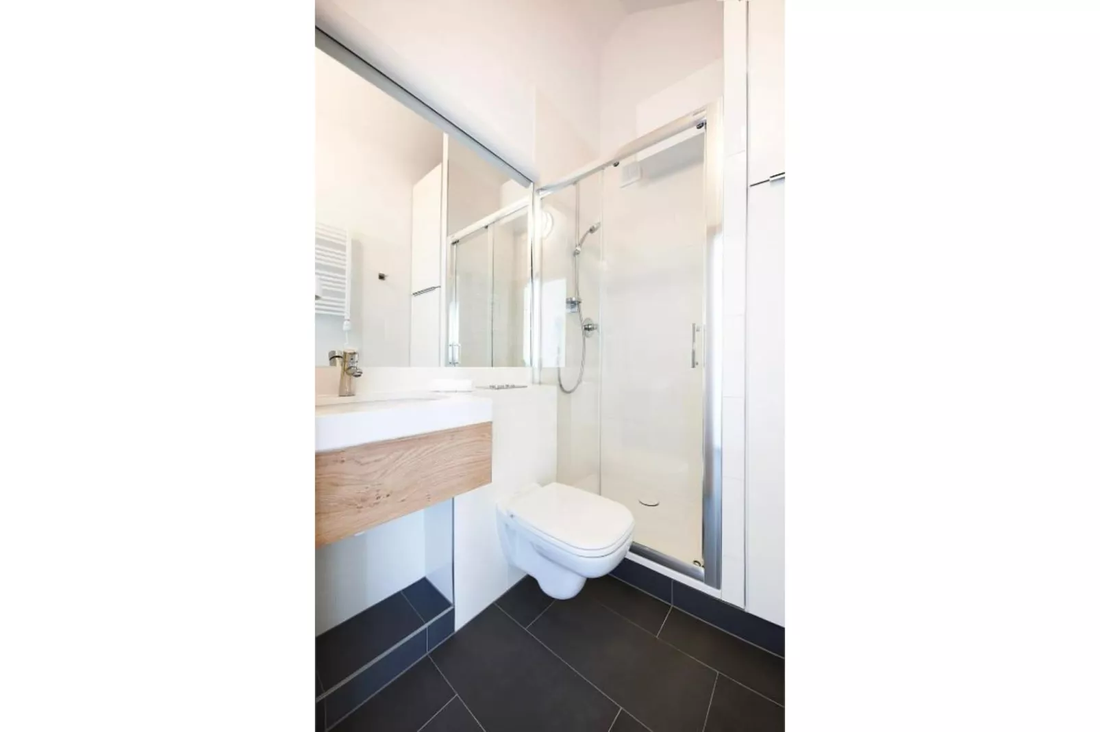Apartmentanlage Boulevard - Standard-Bathroom