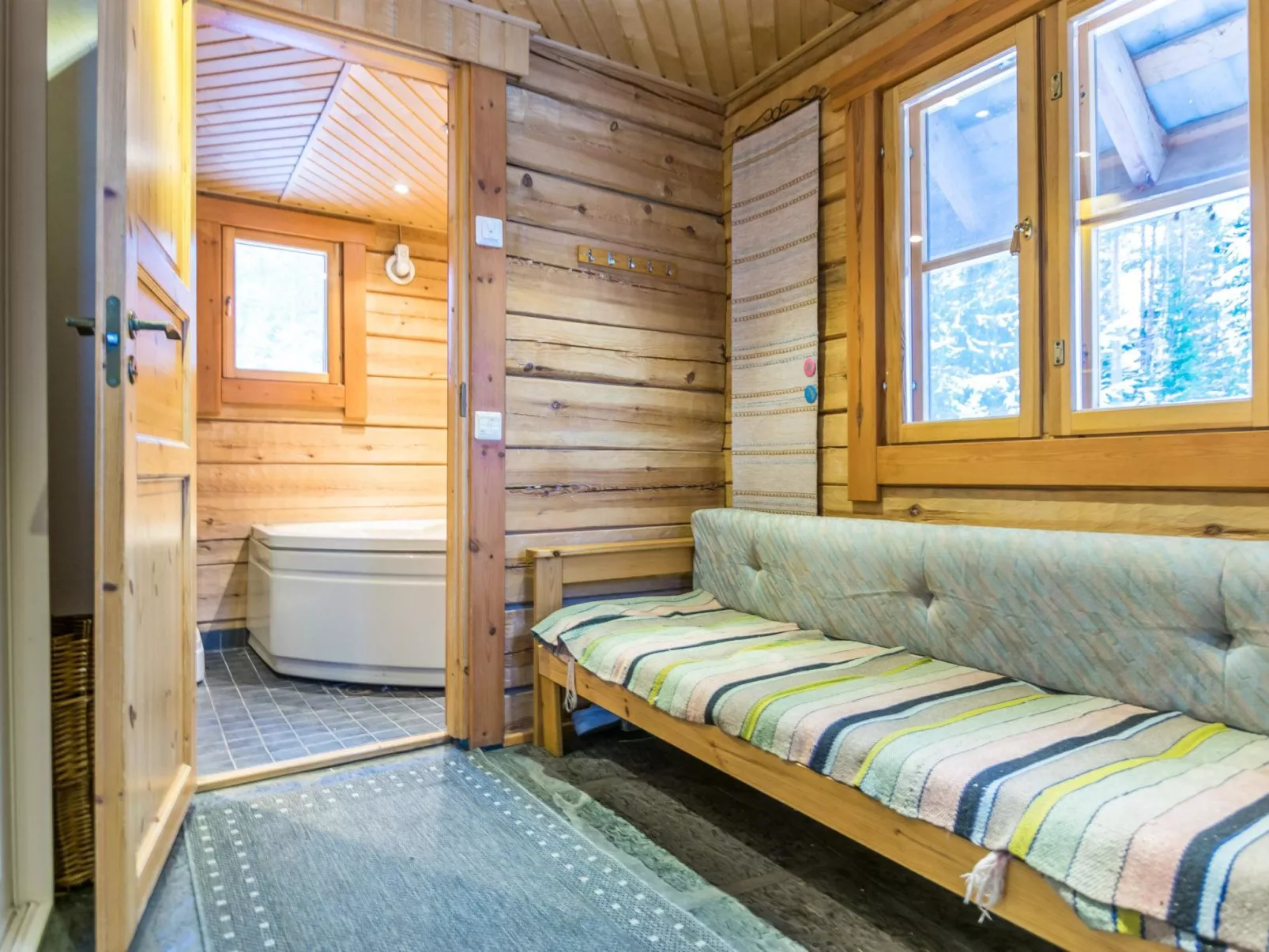 Villa kipinä-Inside