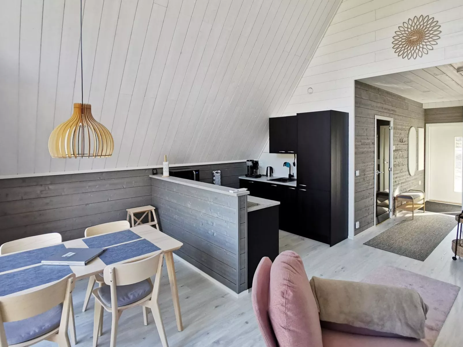 Kota villa c-Drinnen