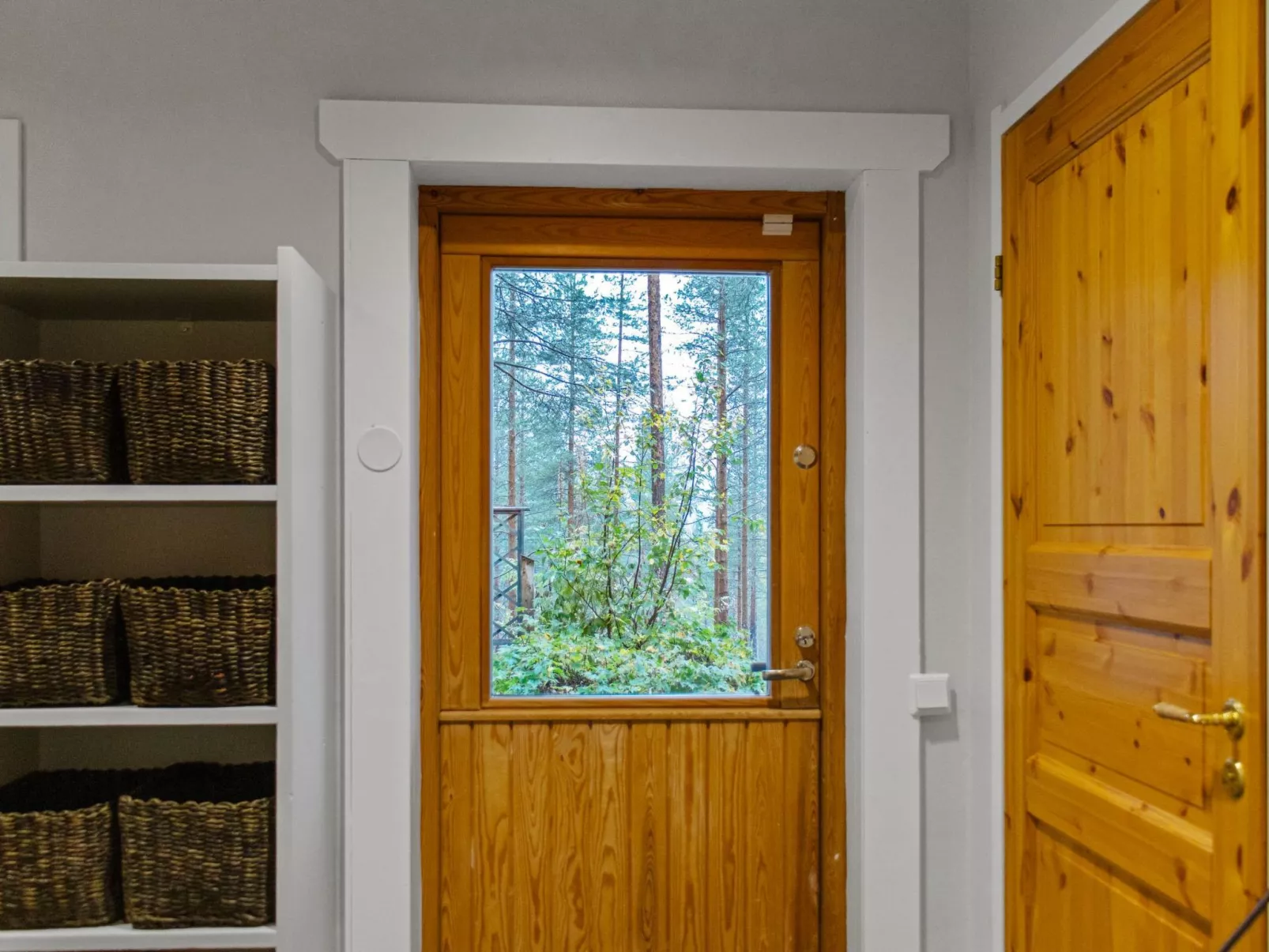 Villa uuttu-Inside