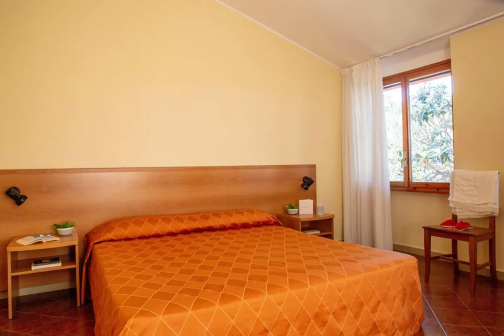Argentario Osa Resort /1-Zi-App Smart Terrasse/Garten-Bedroom