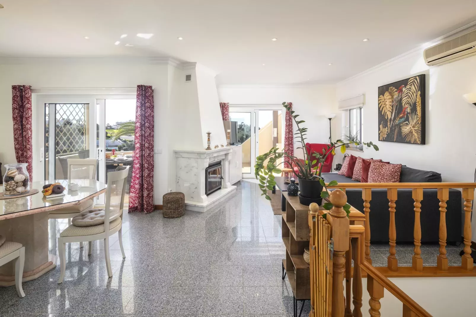 The Palm House - Townhouse at Vale de Milho golf-Living room