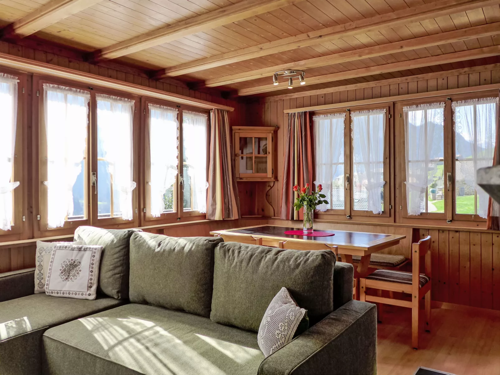 Chalet Träumli-Drinnen