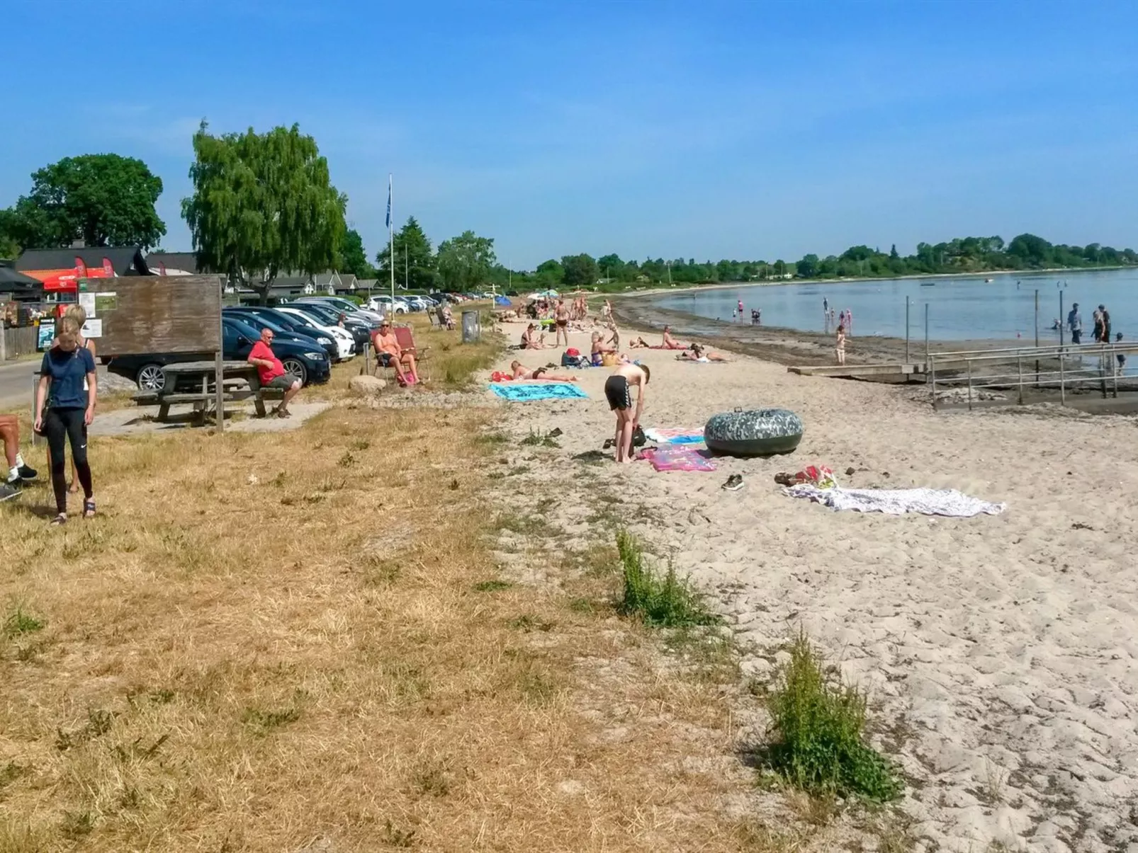 "Cornelius" - 30m from the sea-Draußen