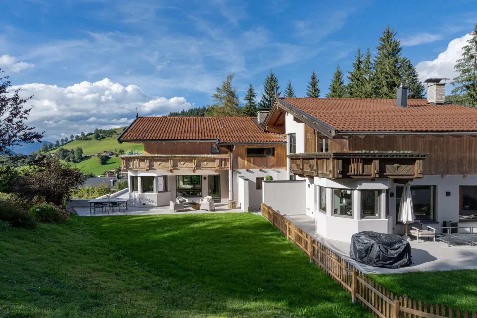 Mountain Retreat B-Exterior summer