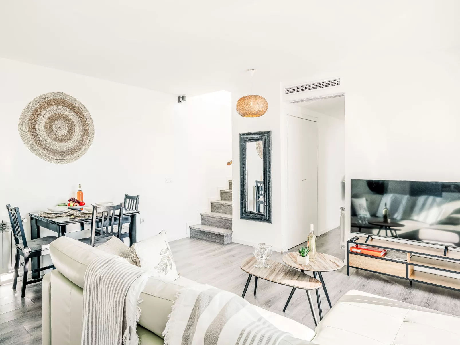 Arenal Boutique Suite-Inside
