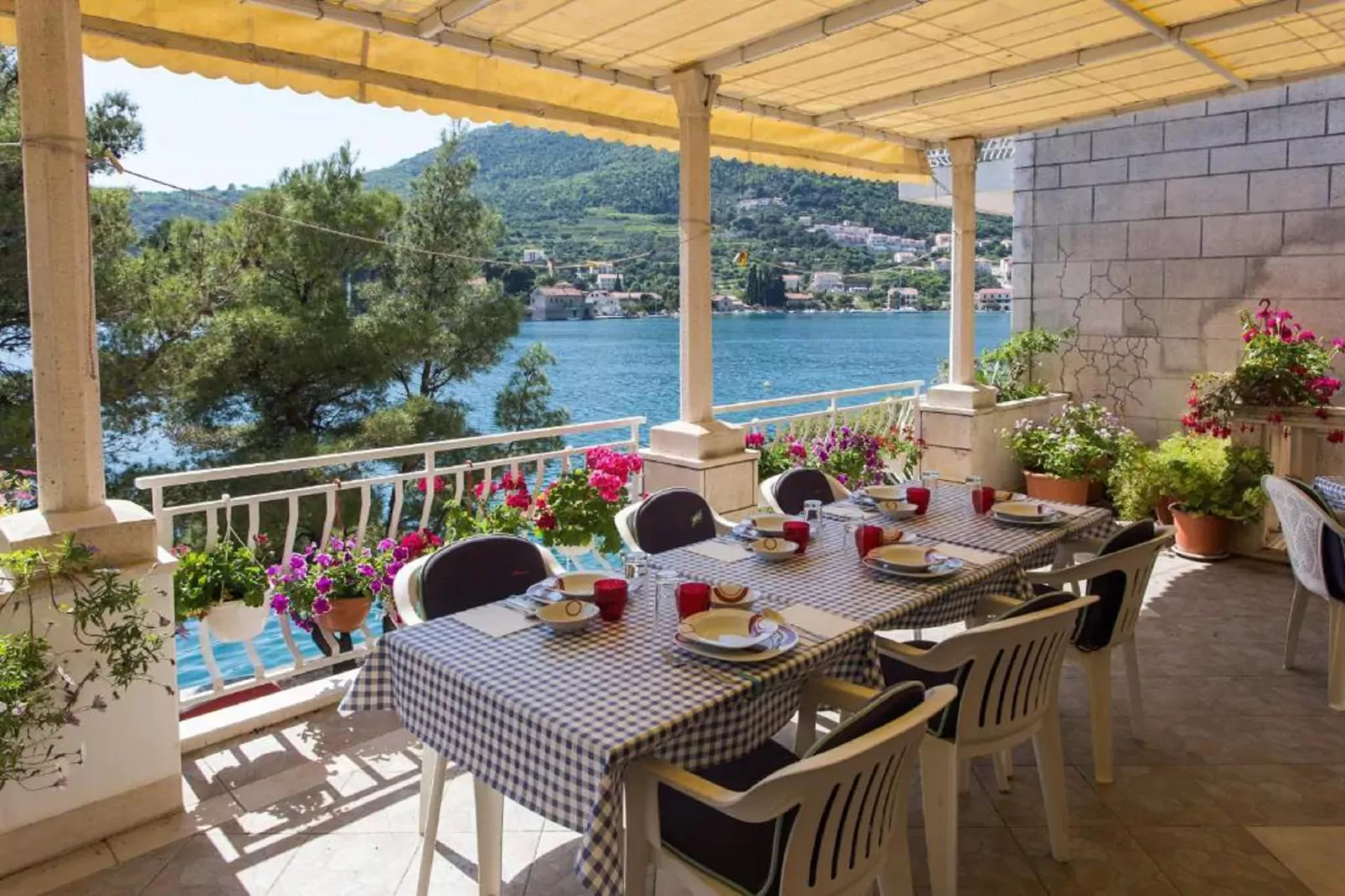 Villa Malfi-Studio Apartment with Balcony and Sea View (A2)-Terrace