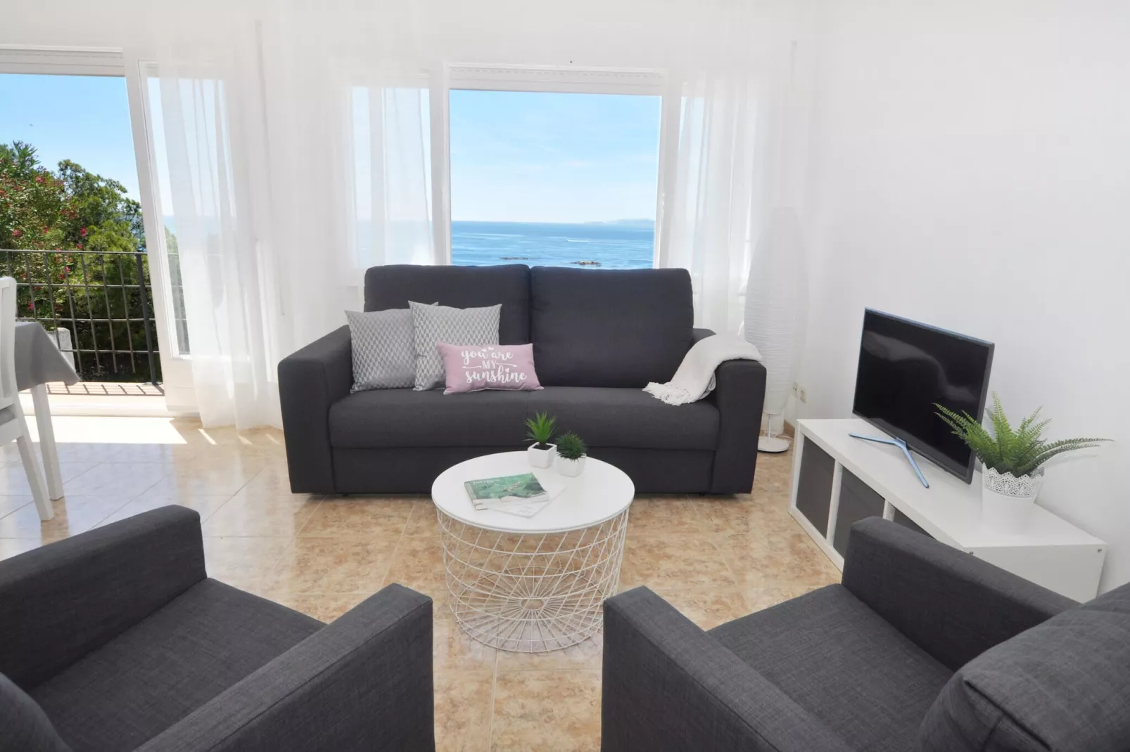 1172 CANYELLES vista Mar-Wohnzimmer