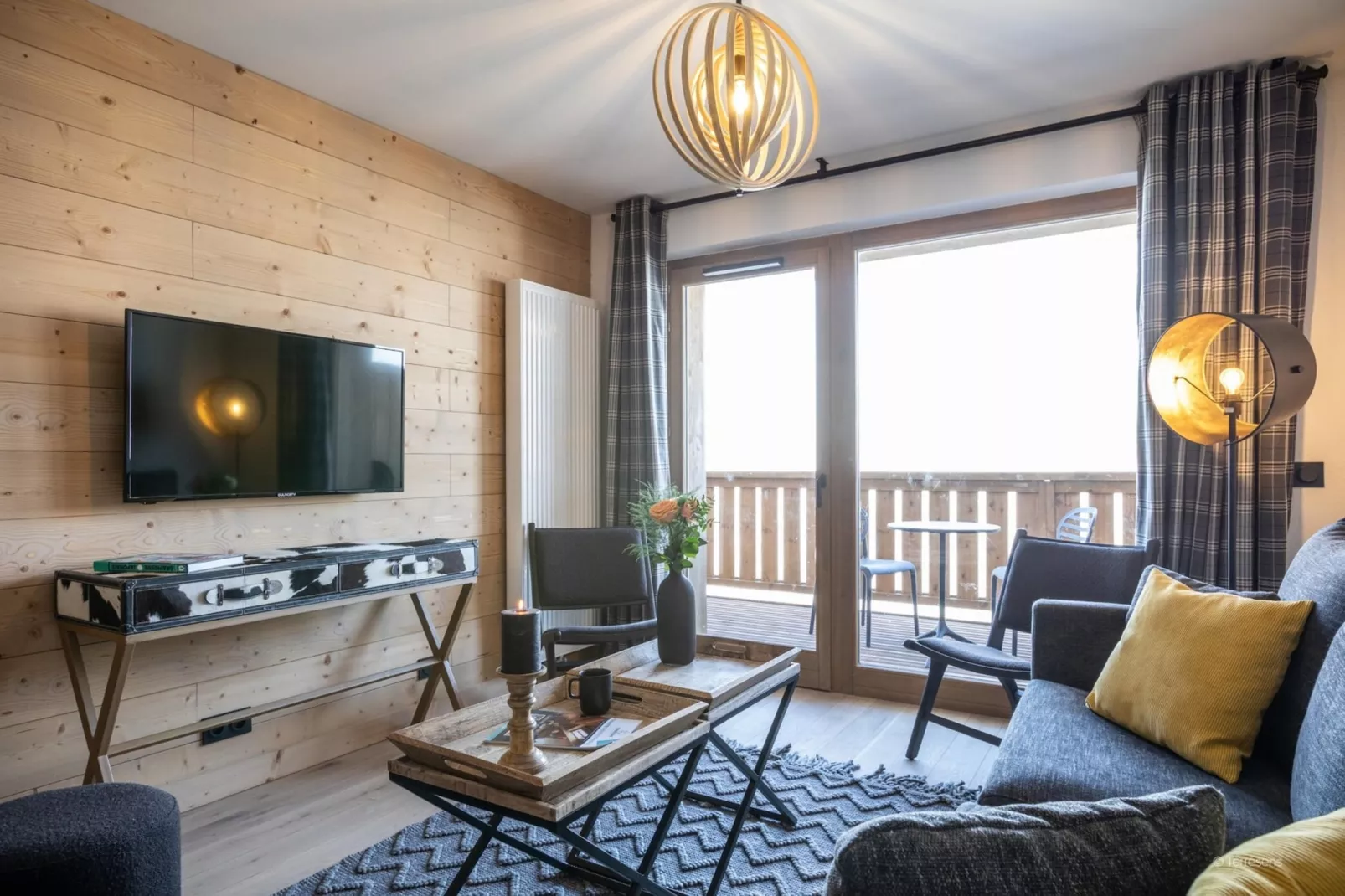 PLAGNE MONTALBERT Le Snoroc- A50S-Salon