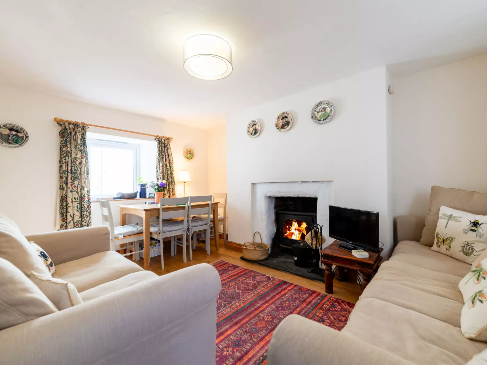 Seaforth Cottage-Inside