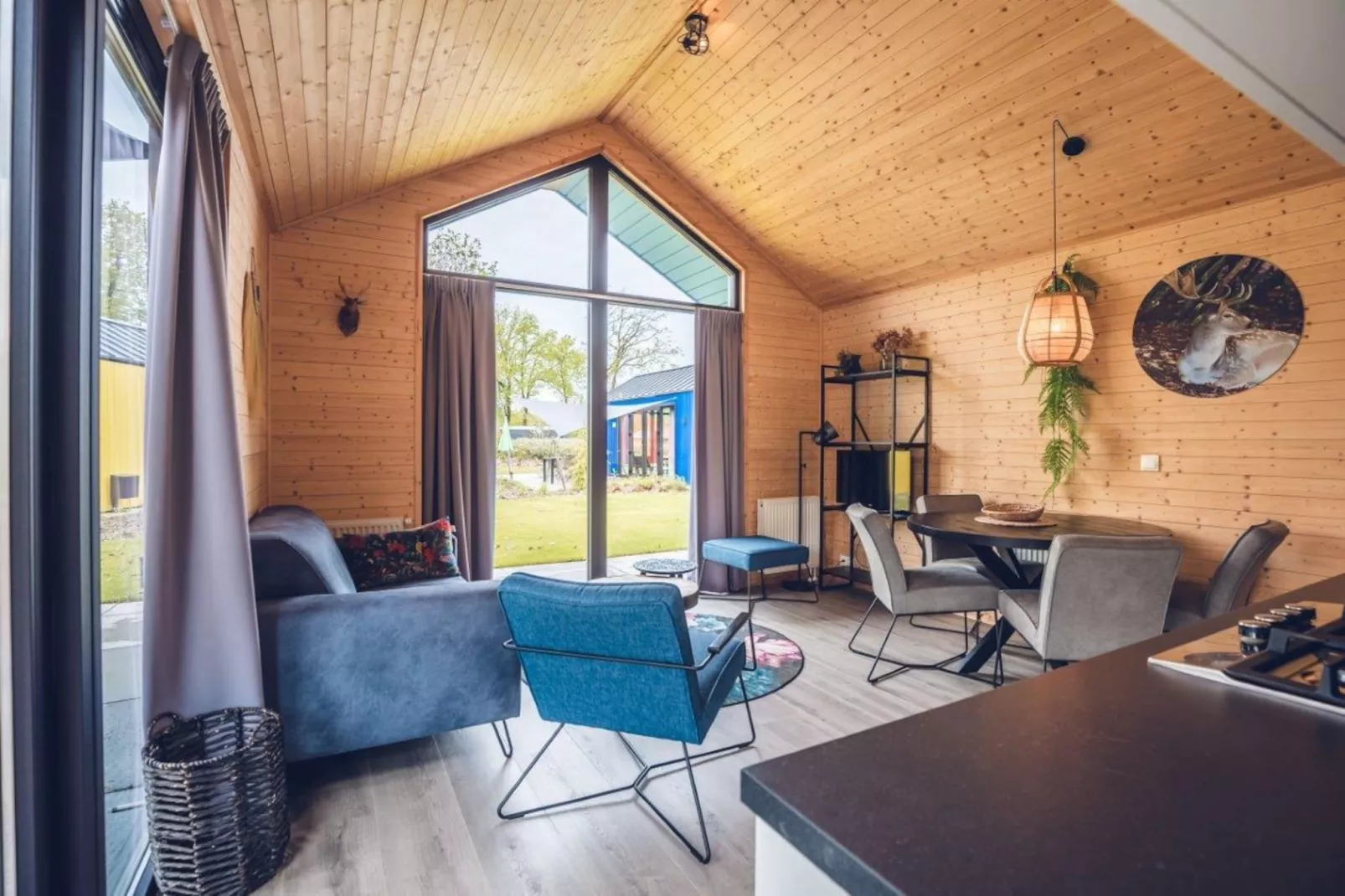 Jachtchalet with sauna | 2 - 4 pers-Wohnzimmer