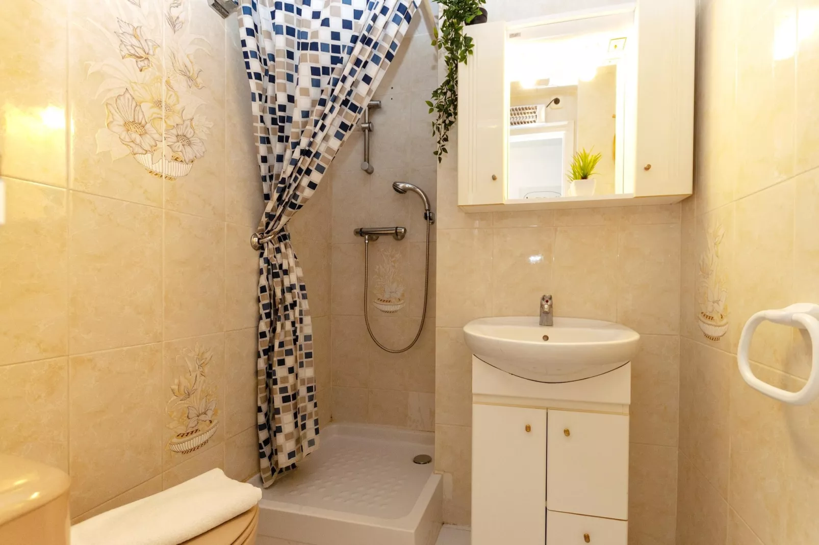 1216 THALASSA Estudio-Bathroom