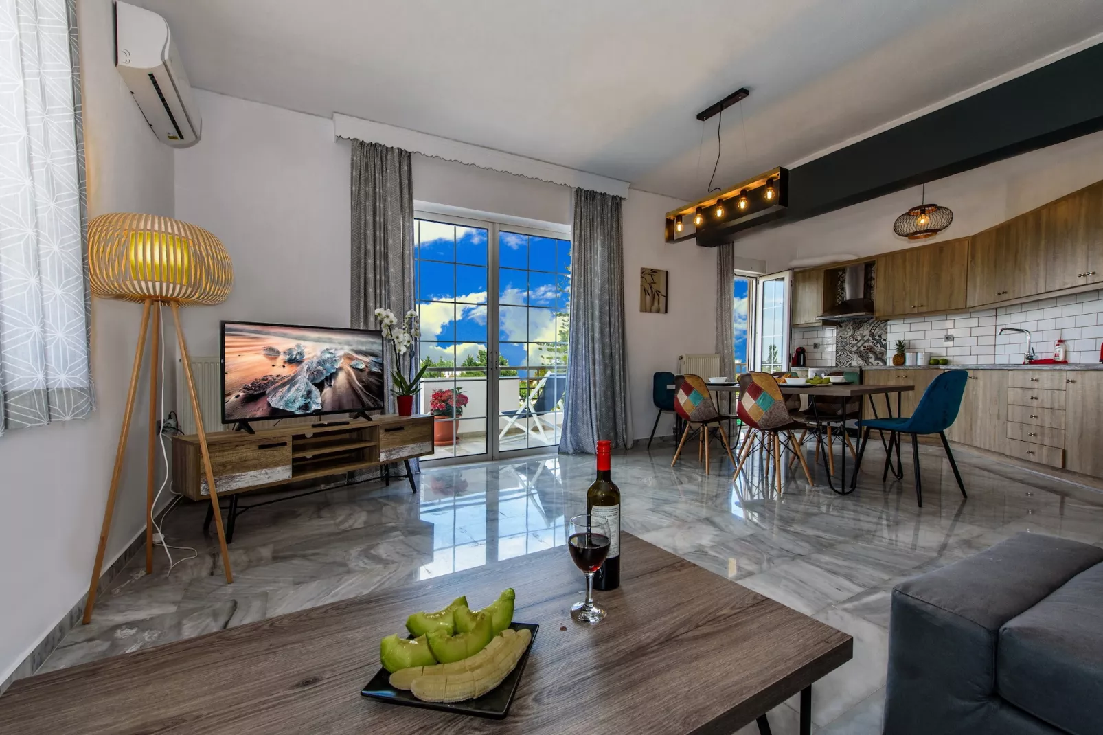 Spyros Villa Apartment 2-Living room