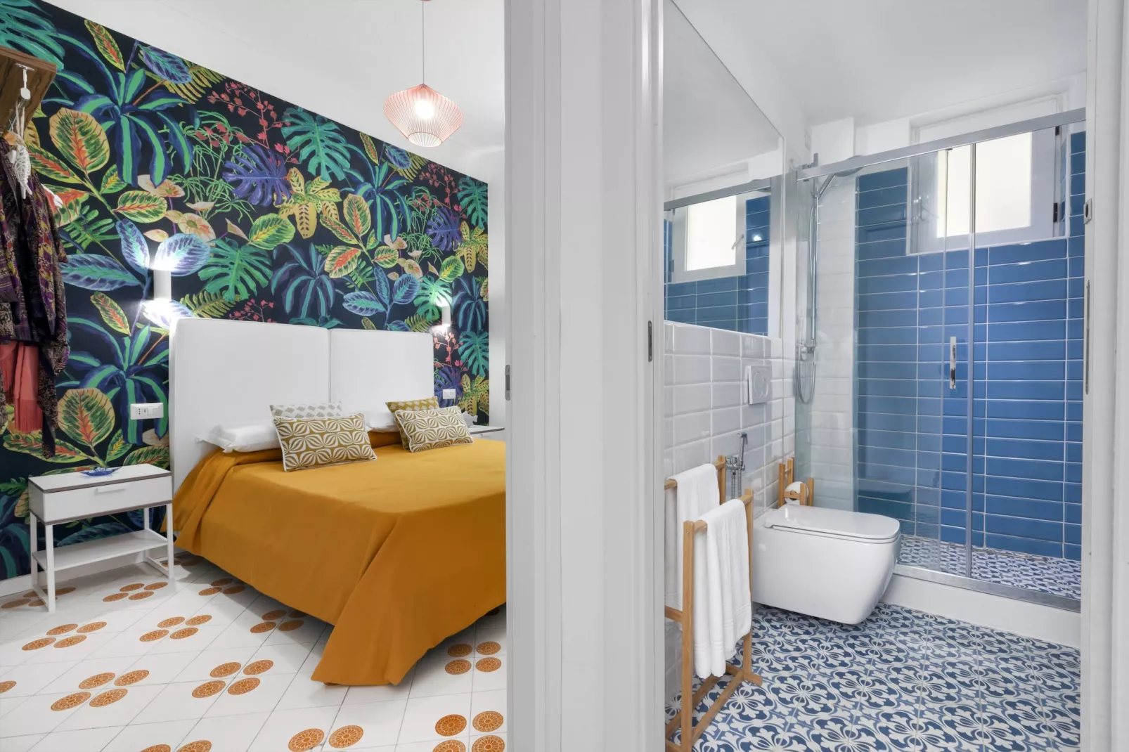 Estate4home - Jungle-Bathroom