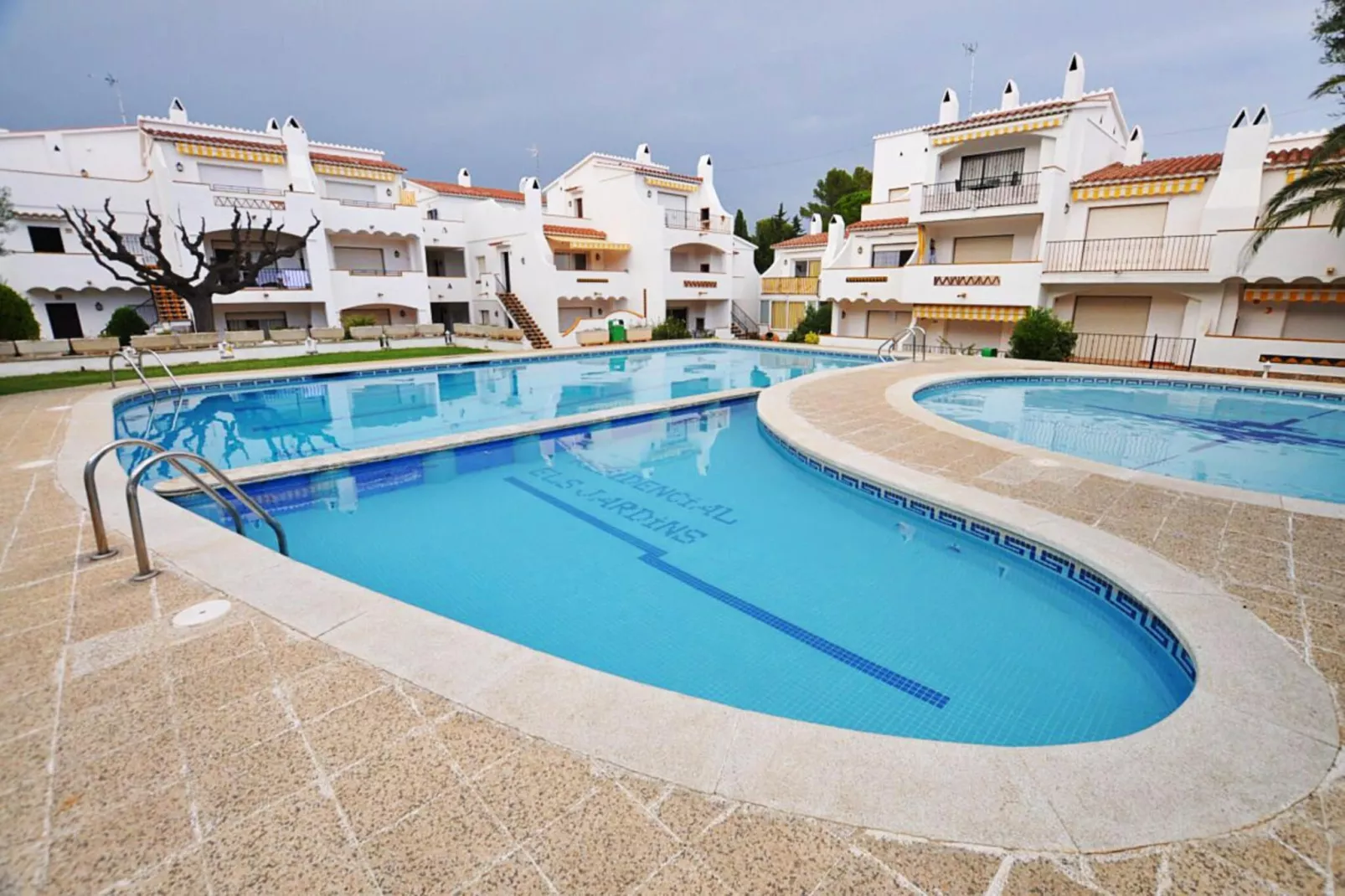 1205 JARDINS con PISCINA-Pool