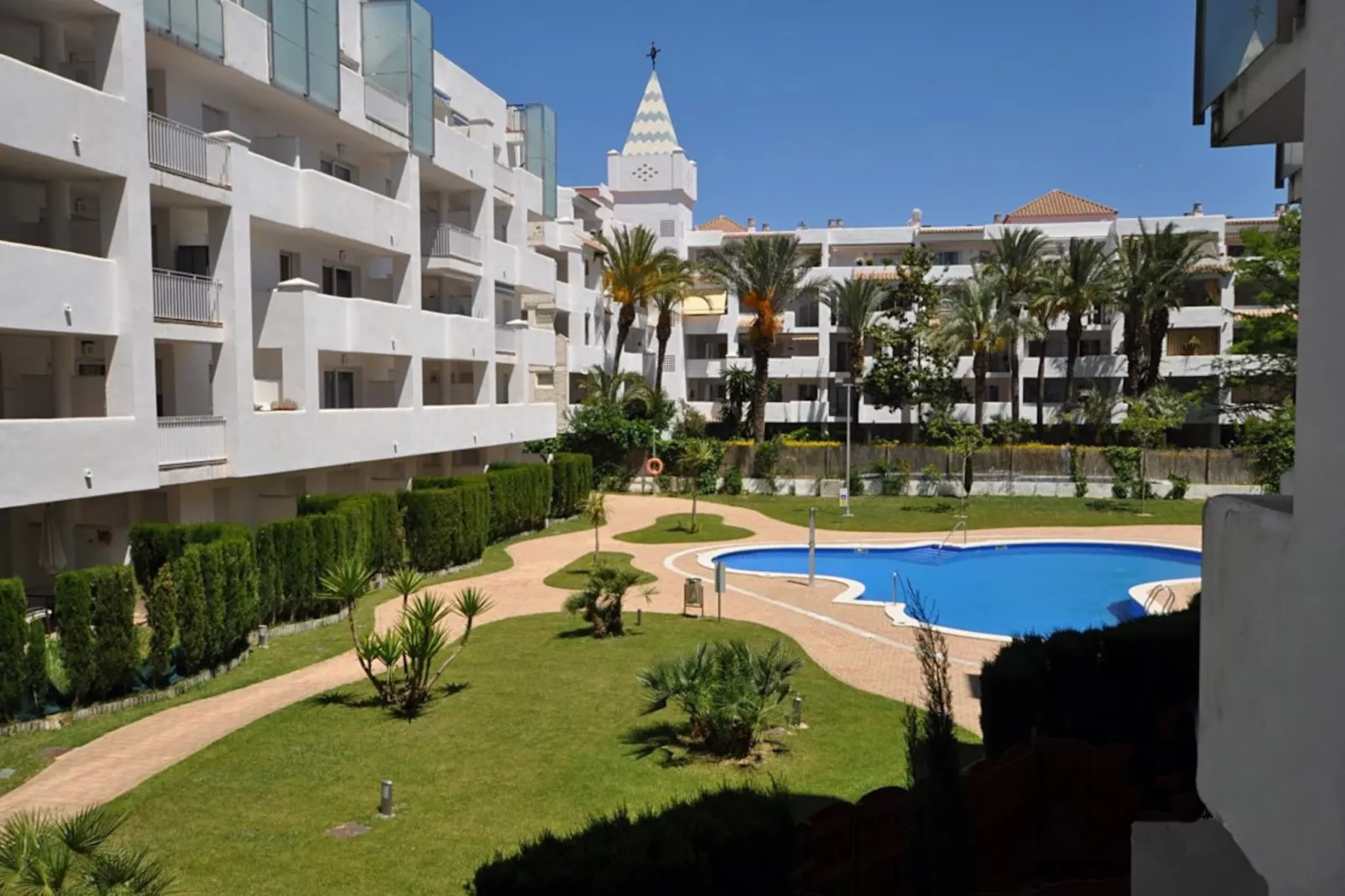 1125 ROYAL MARINE vista Piscina-Piscine