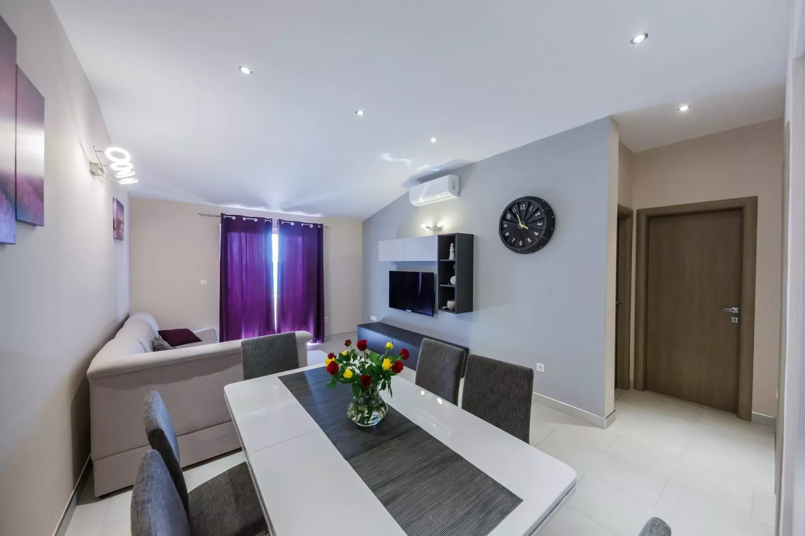 Apartments Savin - two bedroom apartment-Wohnzimmer