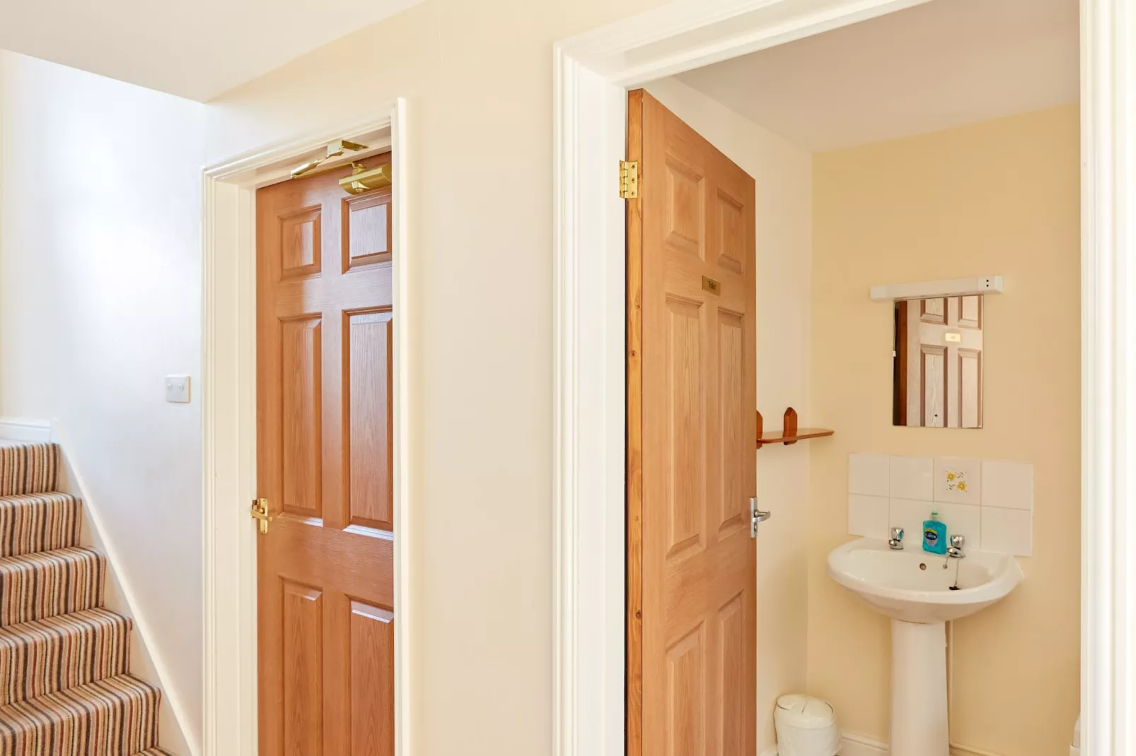 Meadow View-Bathroom