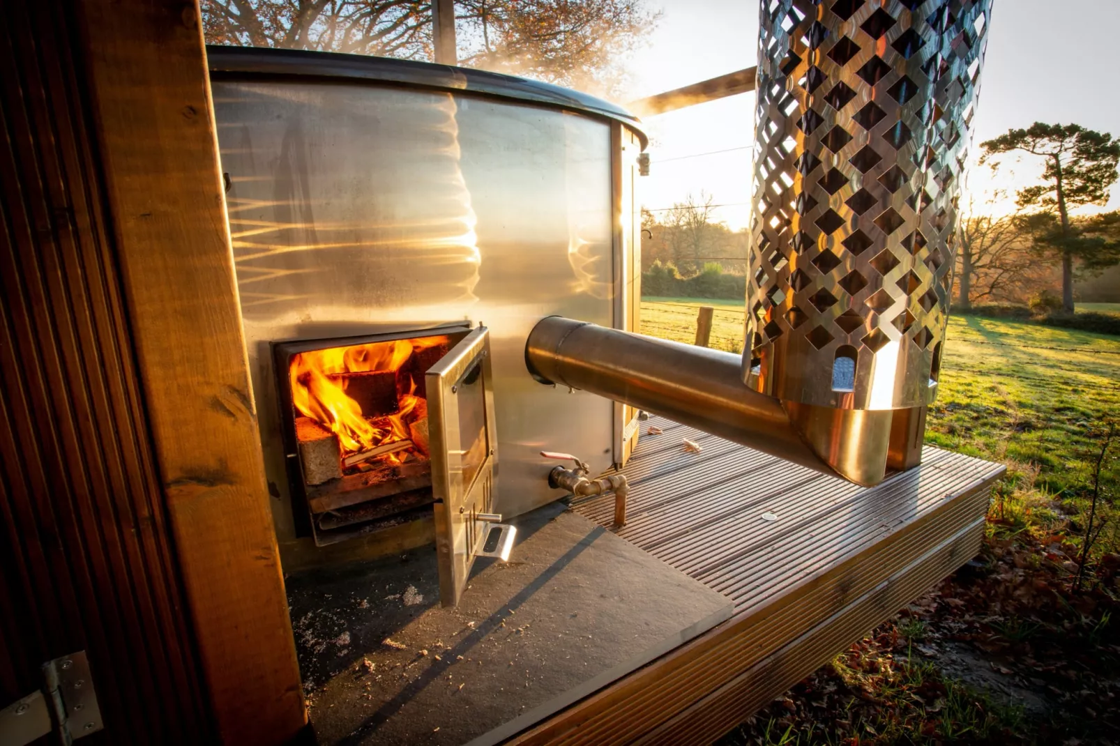 Knole Luxury Dome-Outdoor