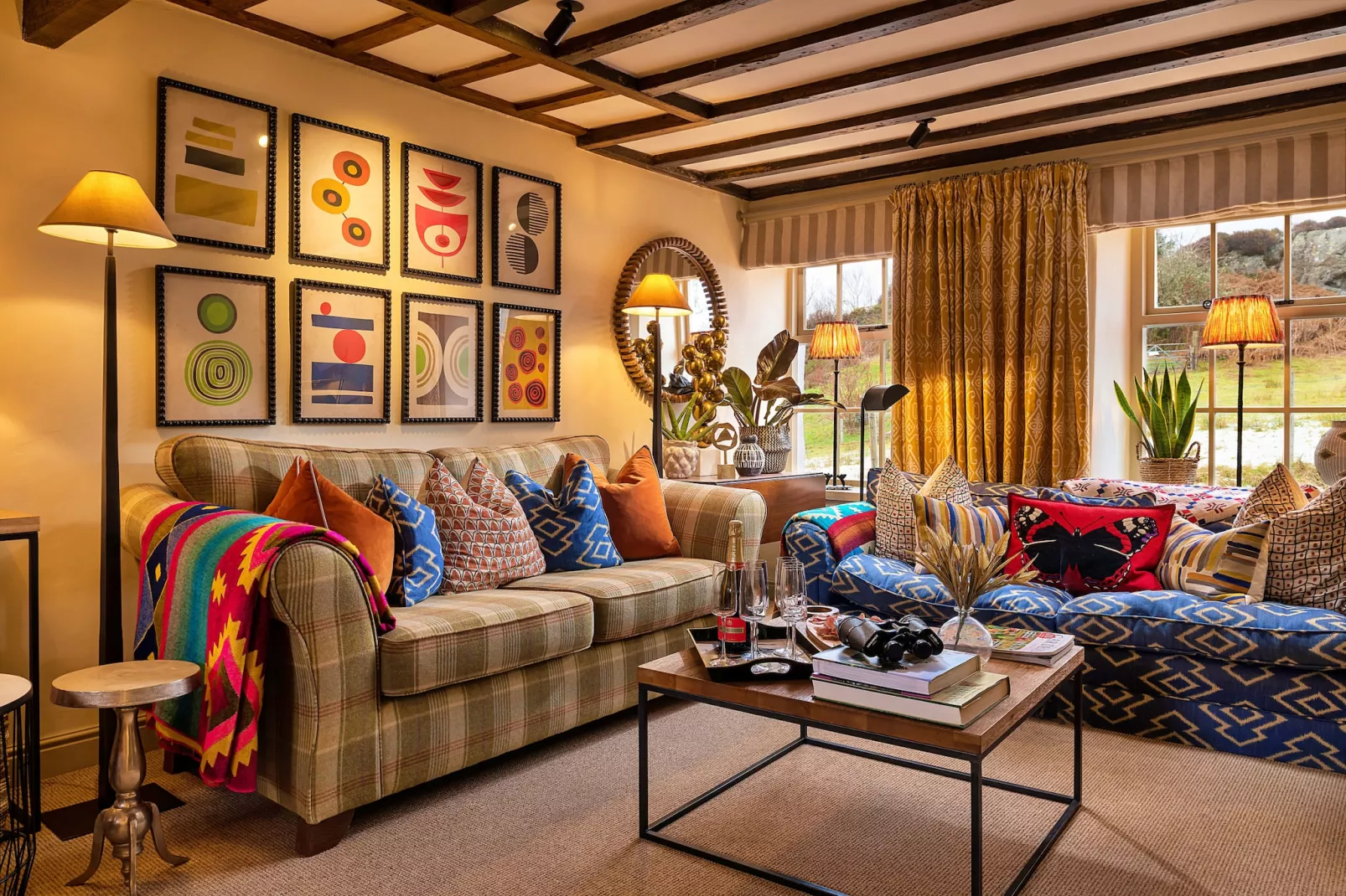 Bryn Mair-Living room