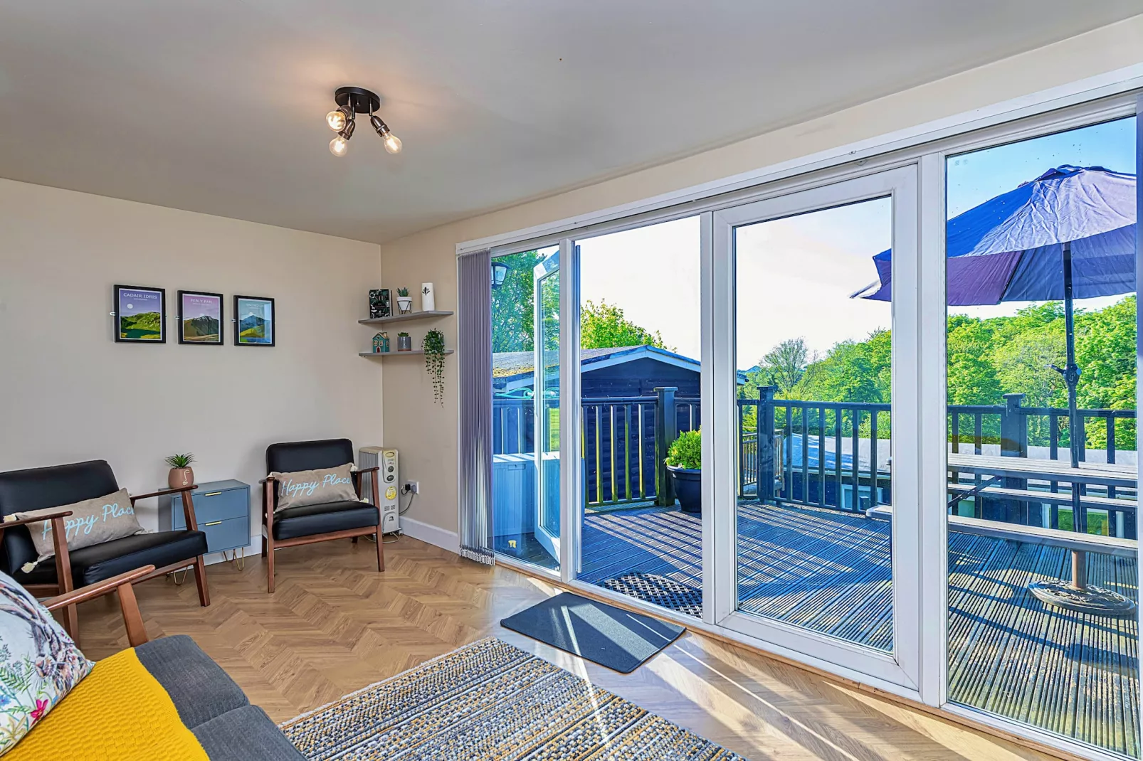 Lindisview-Living room