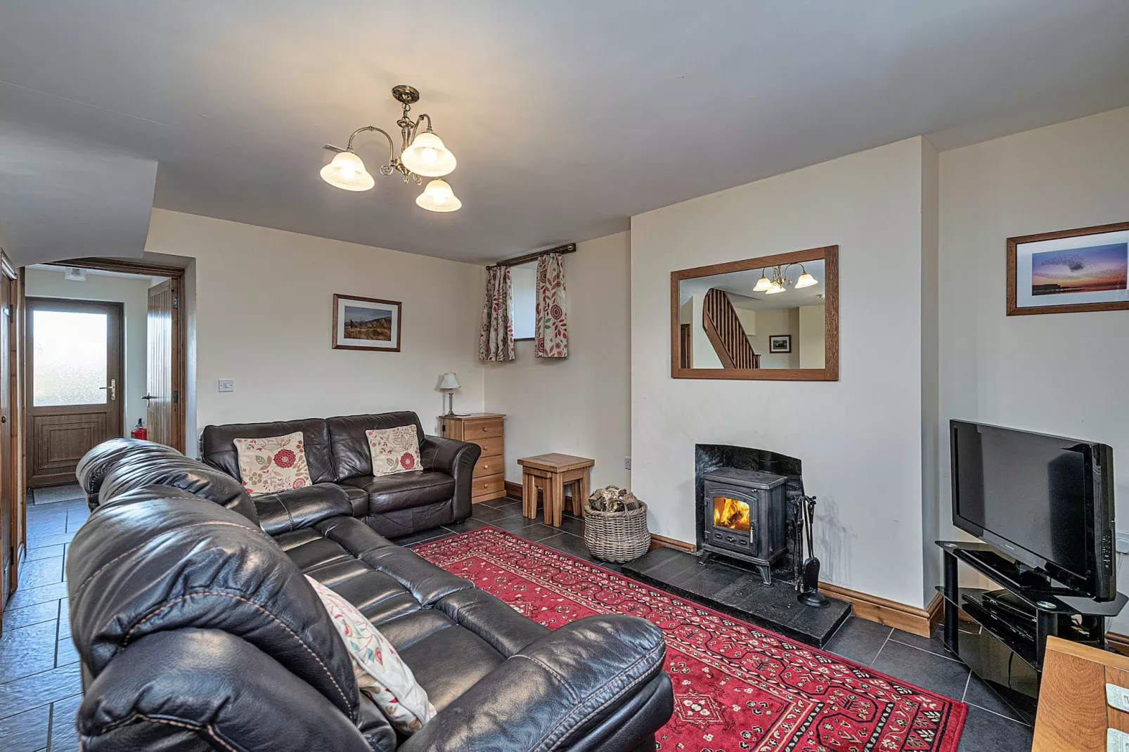 Llechwedd Mawr-Living room
