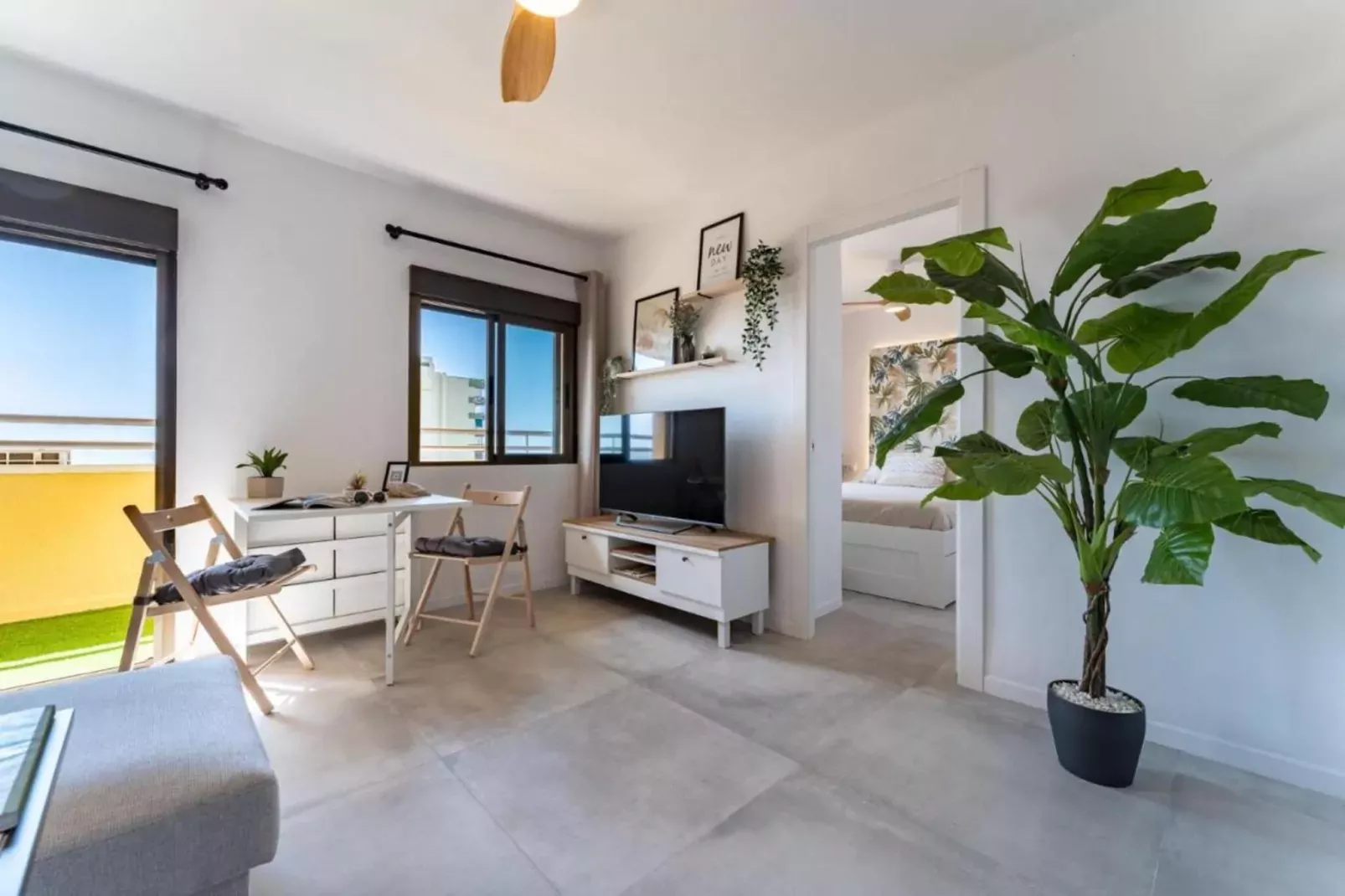Apartamento con vistas al mar-Salon