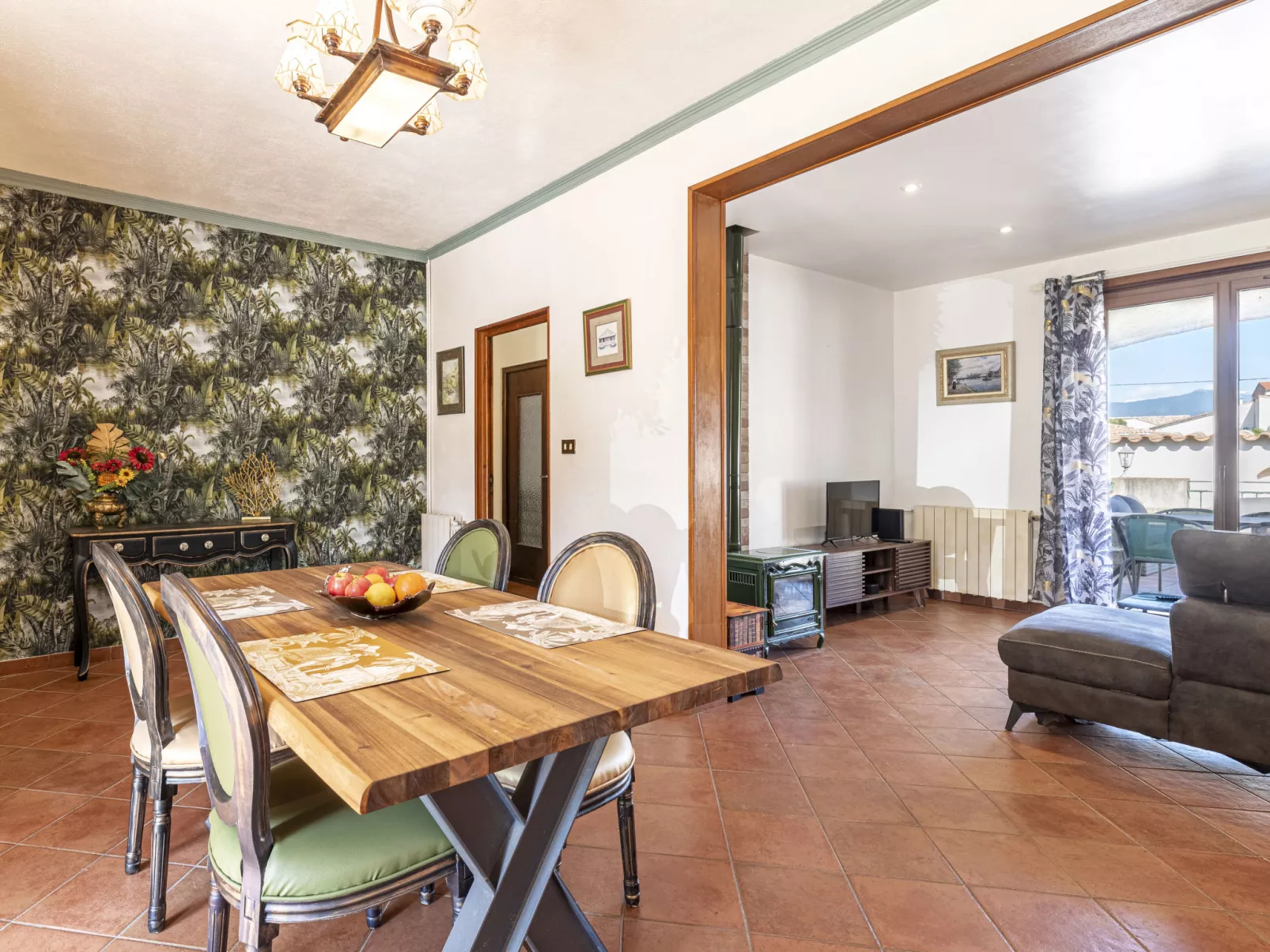 Casa Féminiccia-Inside
