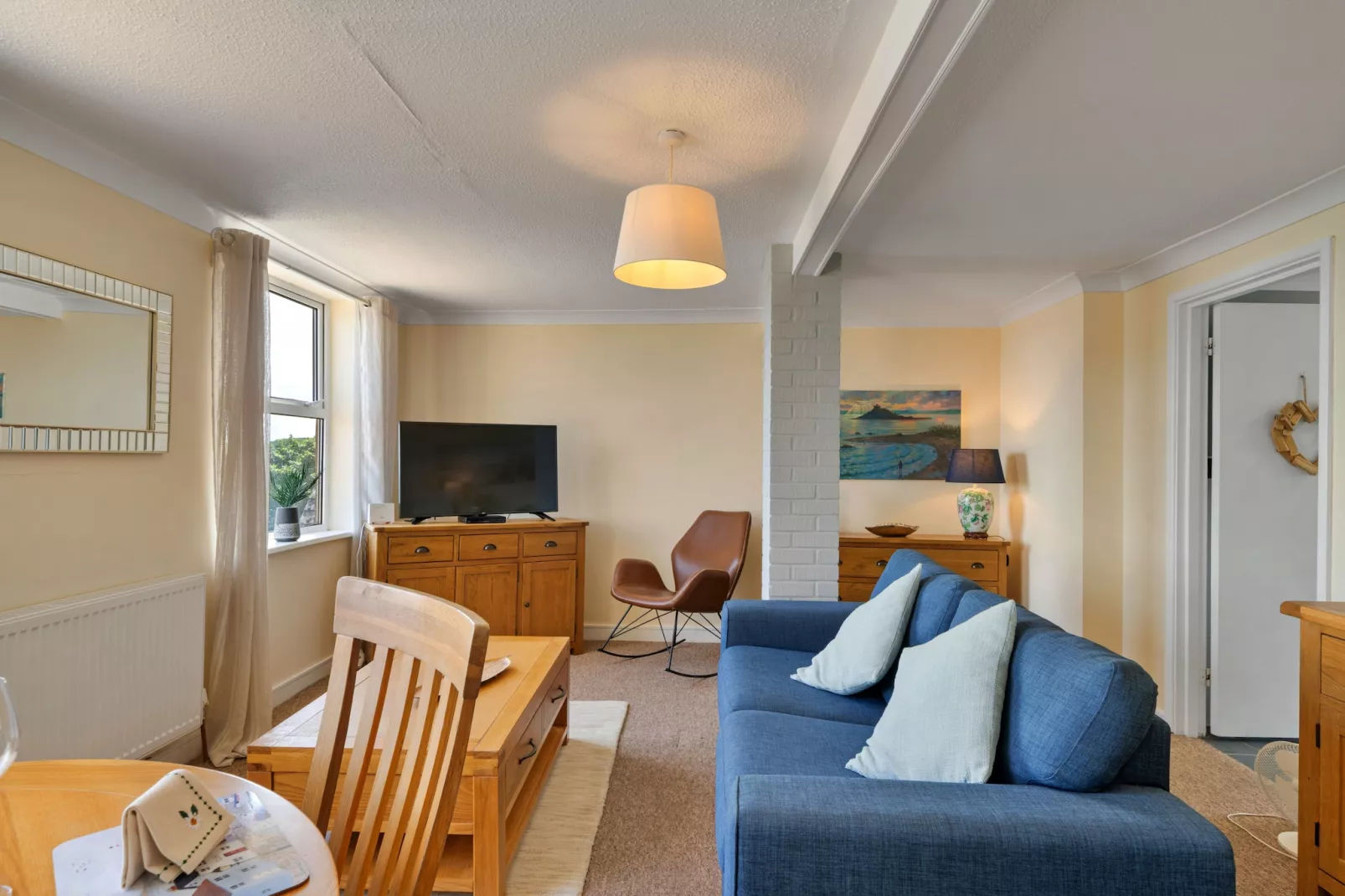 No. 11 Porthminster-Living room