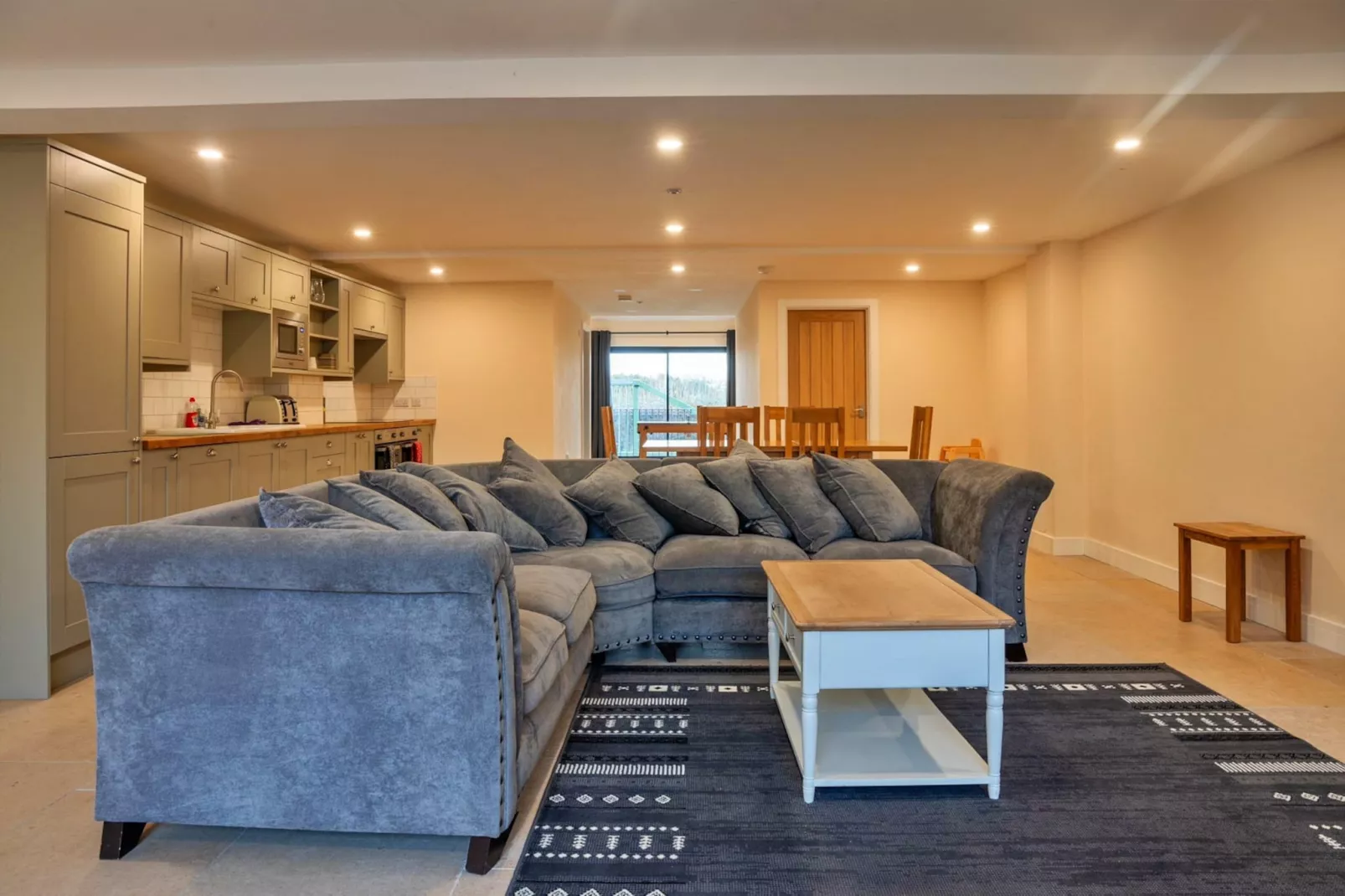 Little Rissington - Barn Eight-Living room