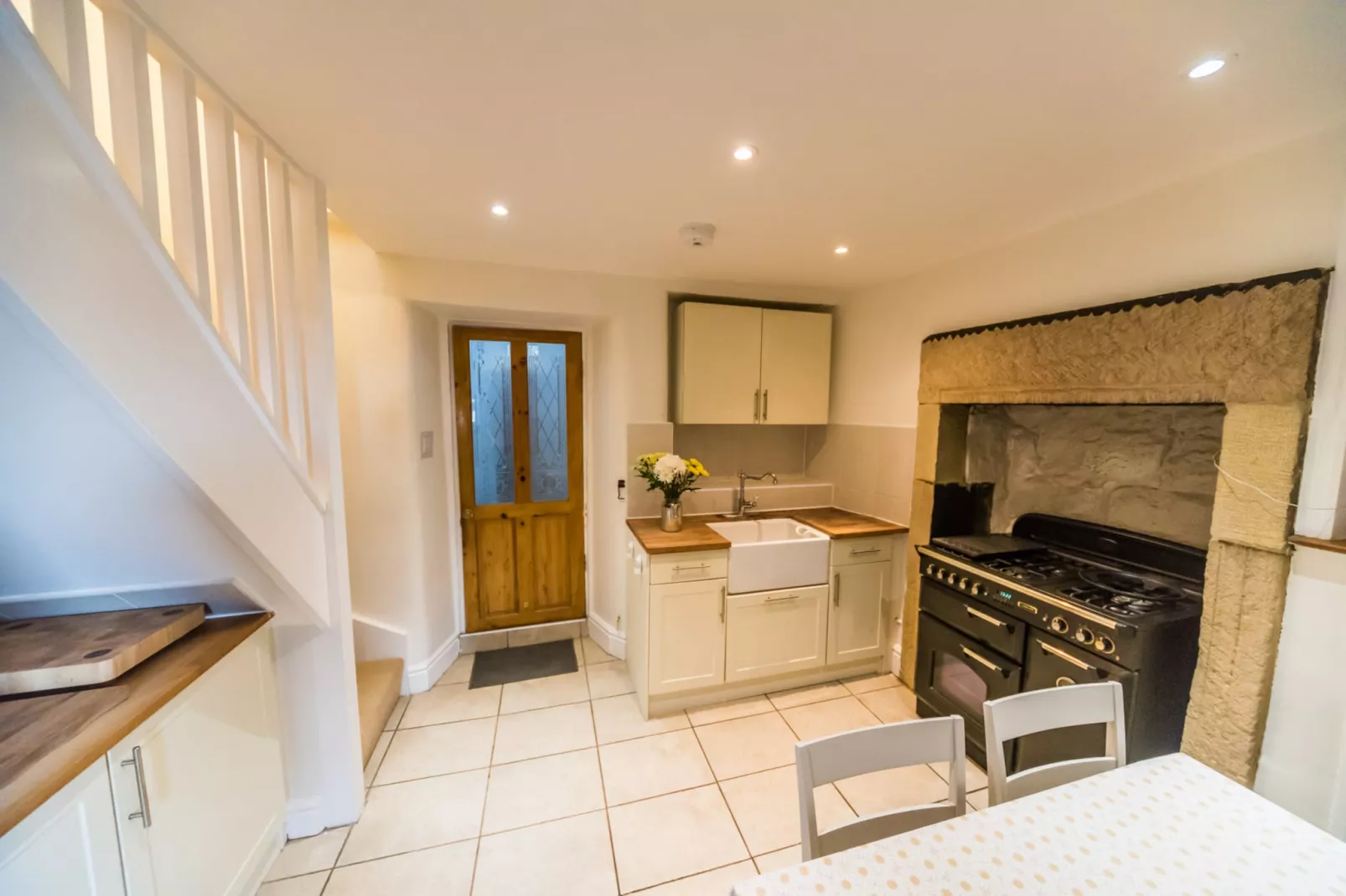 Tring-on-Tor-Kitchen
