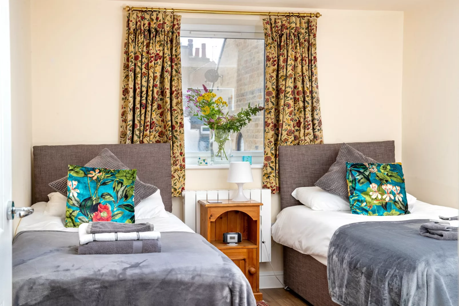 Number Seven-Bedroom
