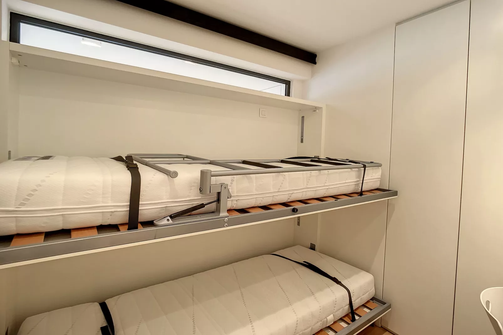 Beautiful Sunshine 31-Bedroom