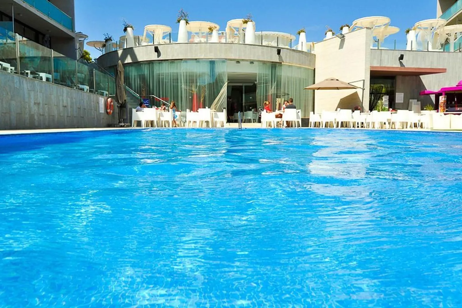 APOLO SUITES RENTALMAR 2/4-Schwimmbad