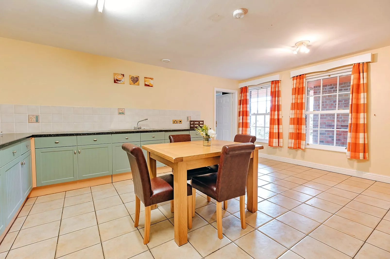 Netley Hall - Peach Tree-Kitchen