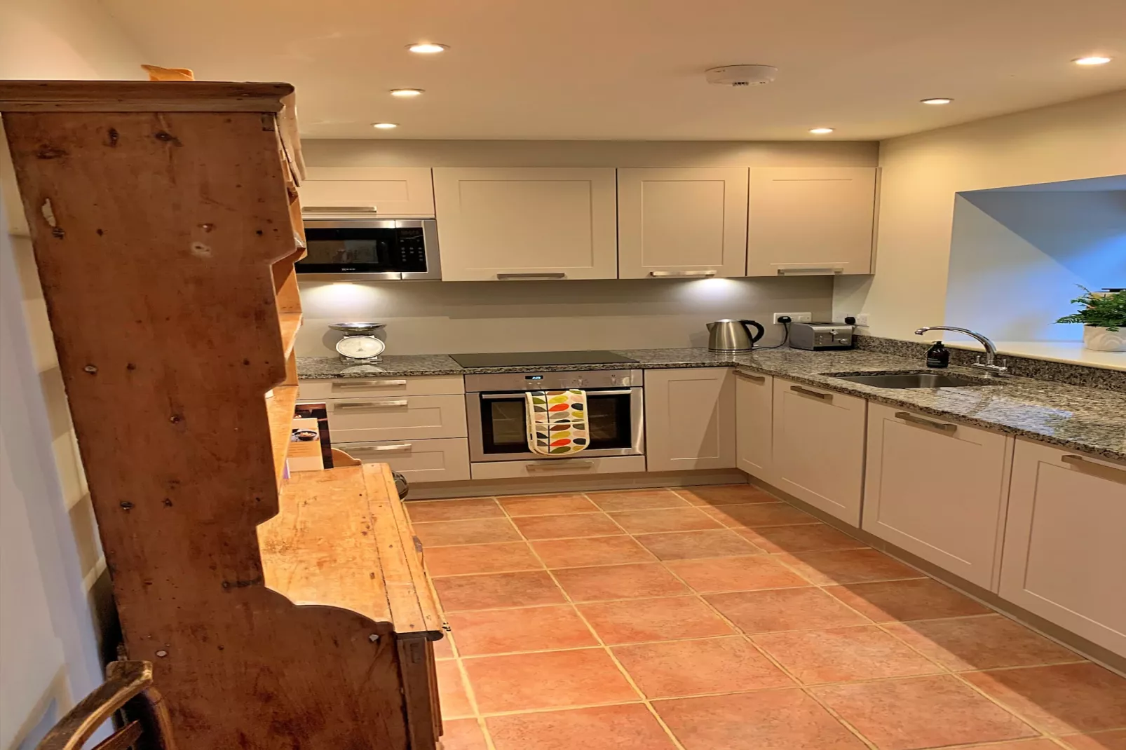 Ingleby Manor - Manor Cottage-Kitchen