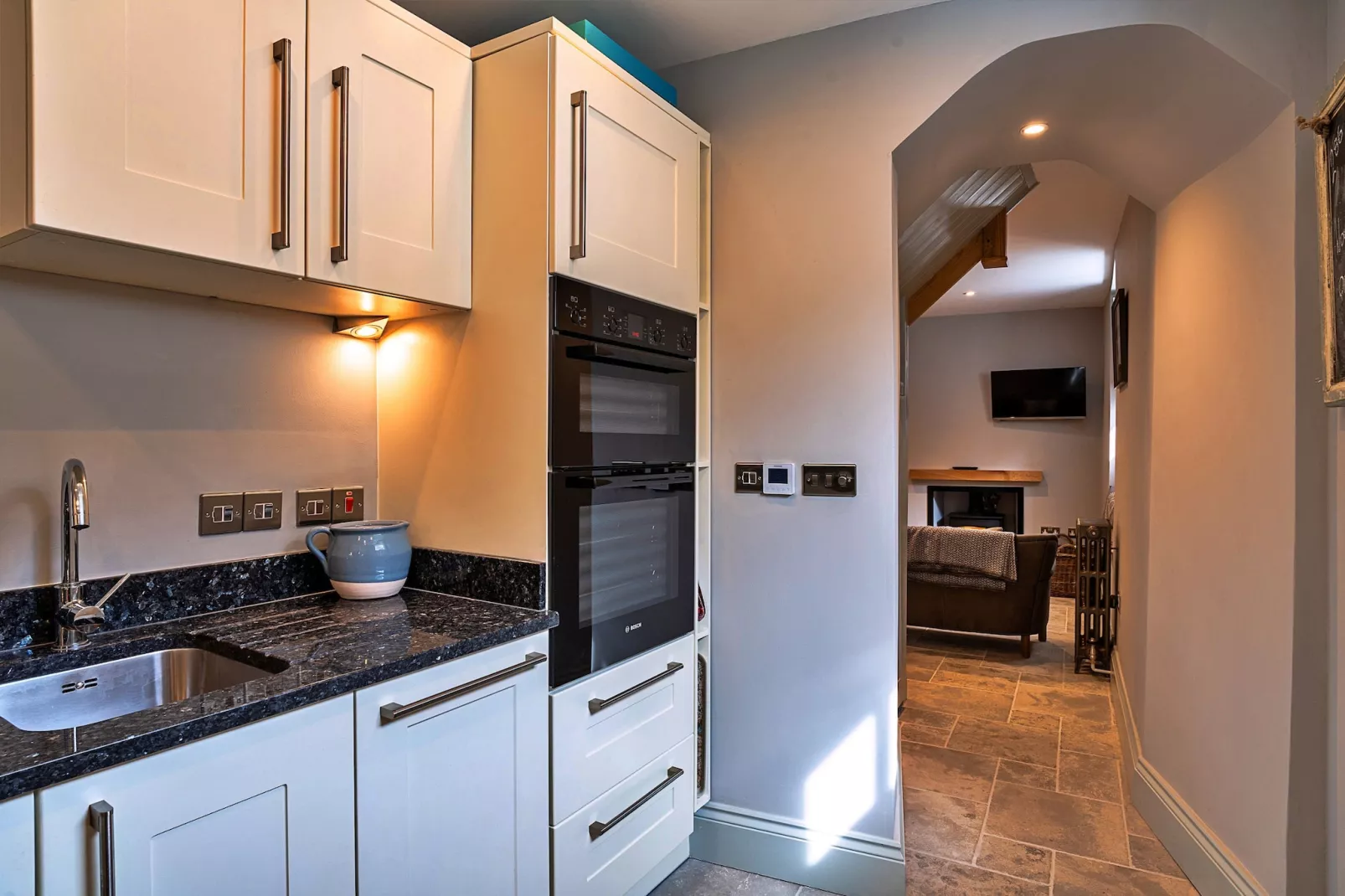 Potters Cottage-Kitchen