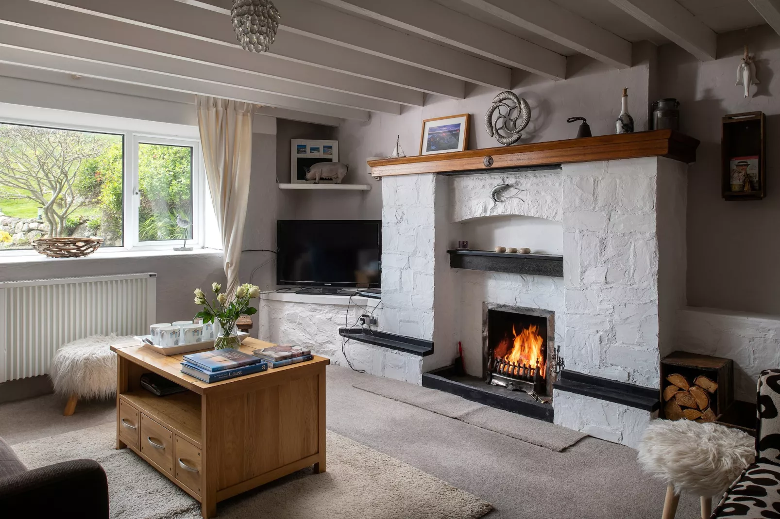 Bryn Du-Living room