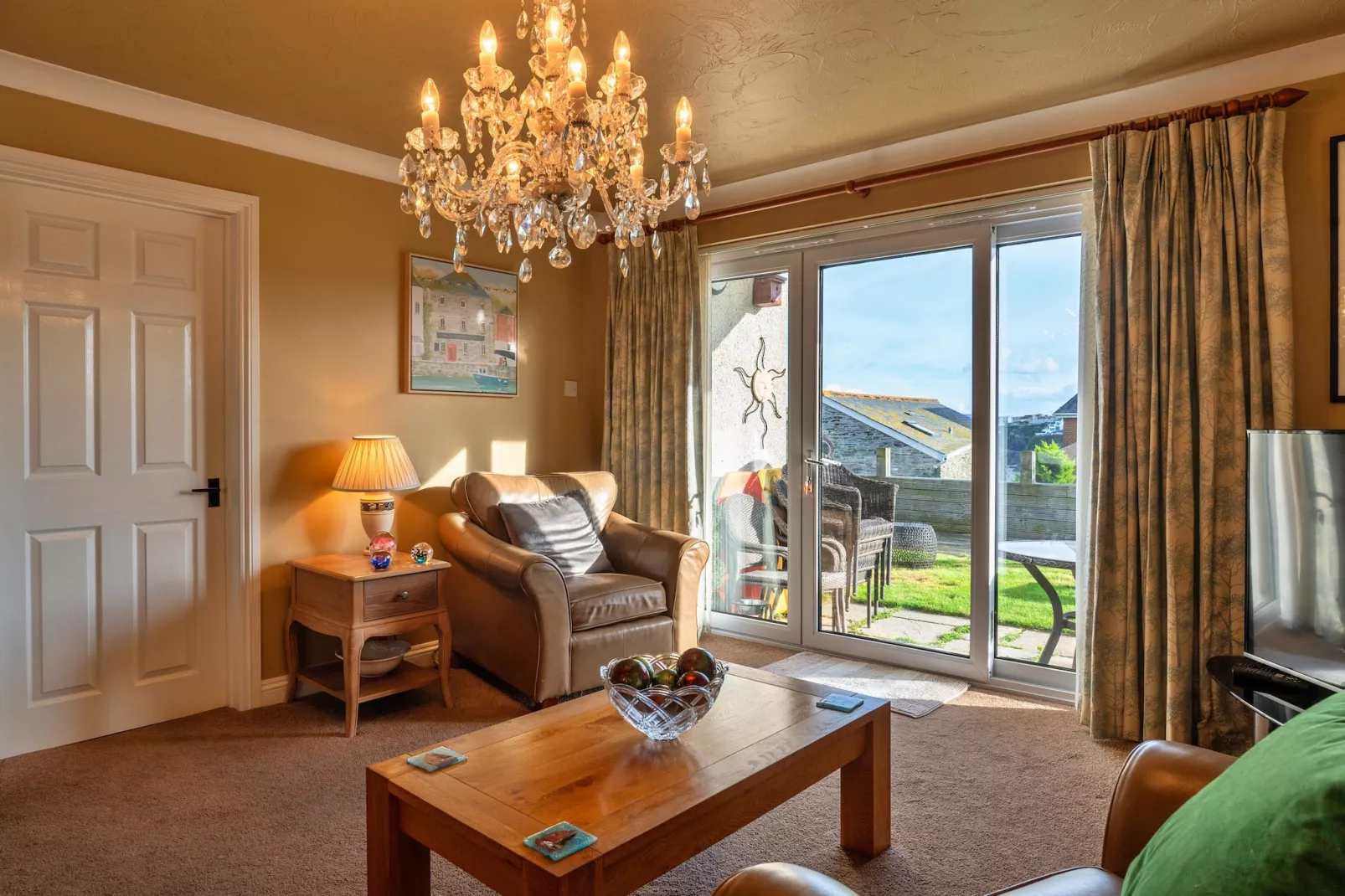 Harvest Moon-Living room