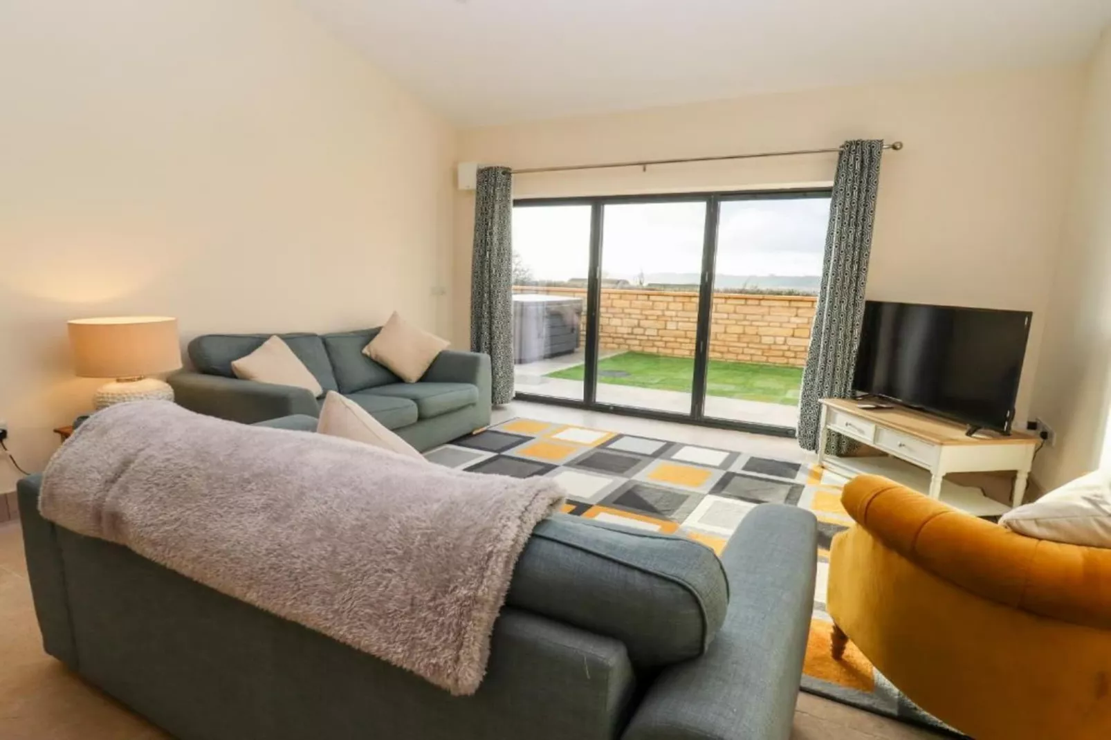 Little Rissington - Barn One-Living room