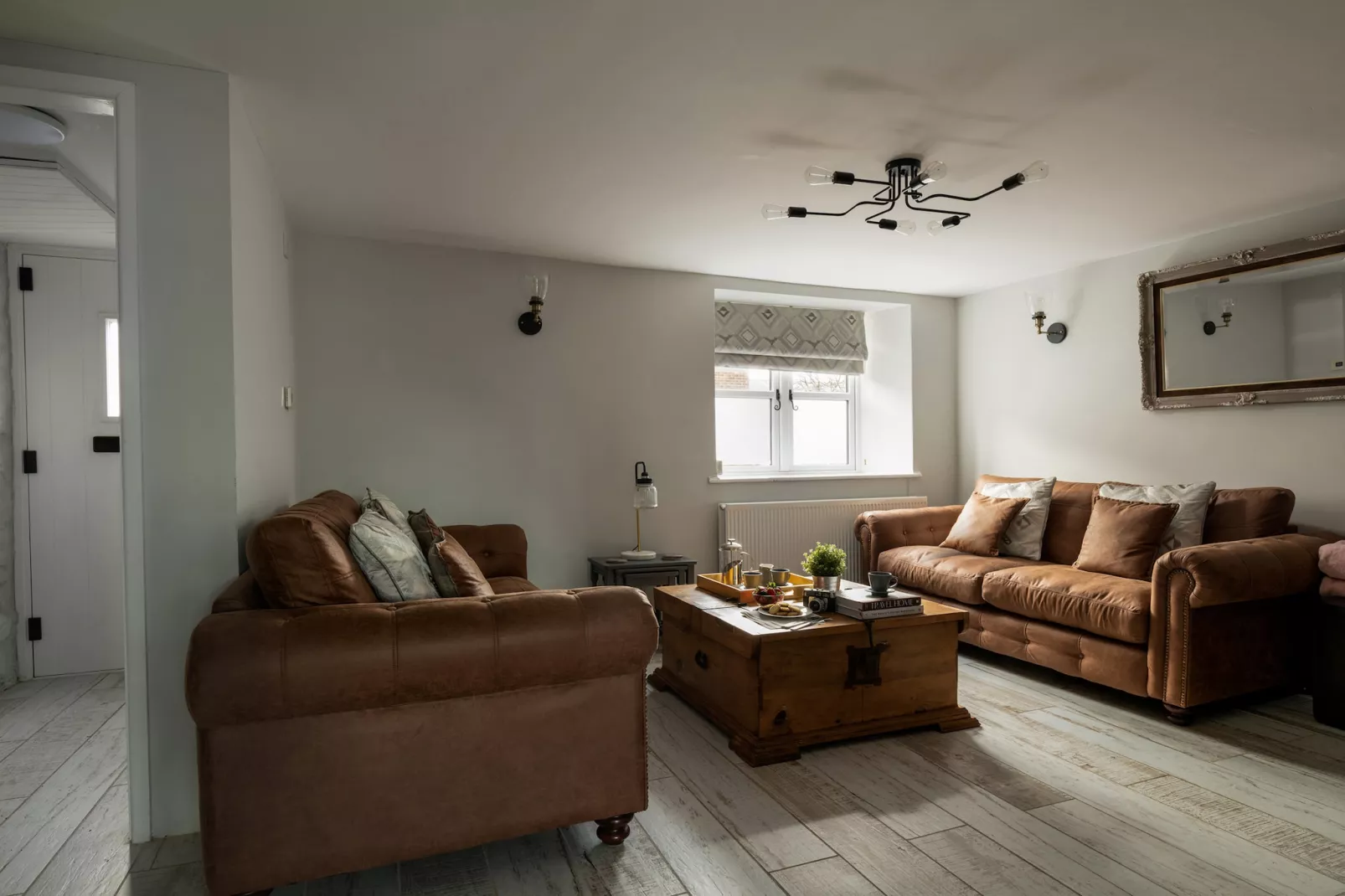 Esmor Cottage-Living room