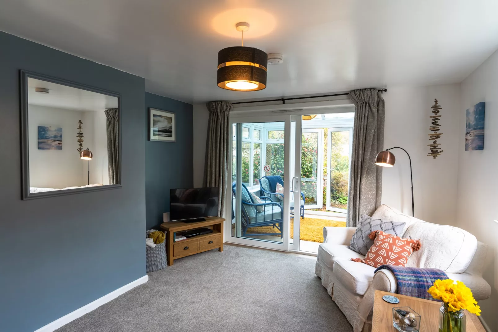 Tinners Rest-Living room