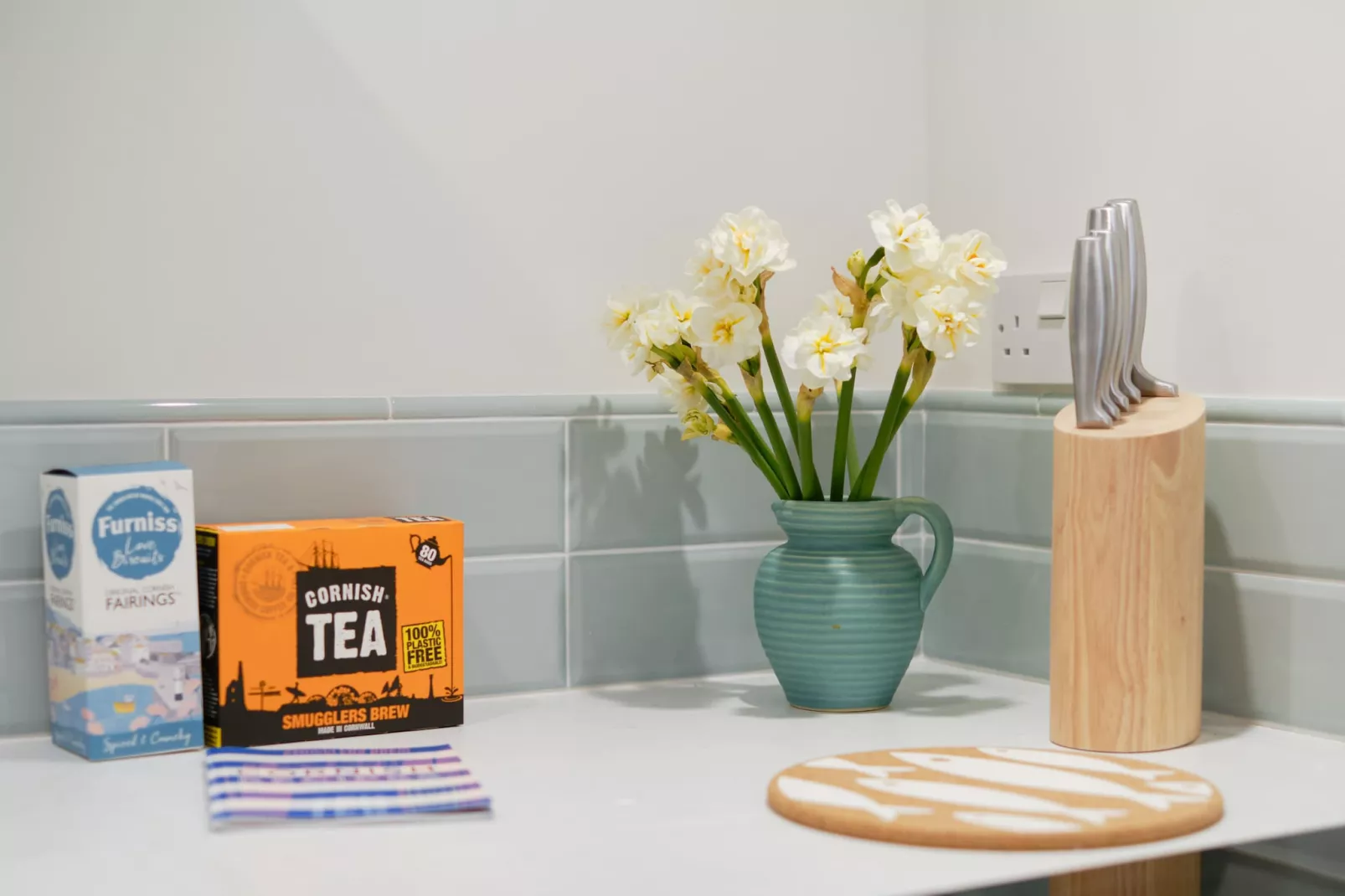 Coral Cottage-Kitchen