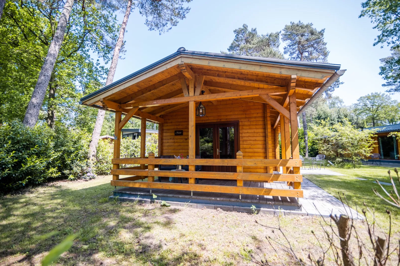 2-persoons wellness lodge-Terrace balcony
