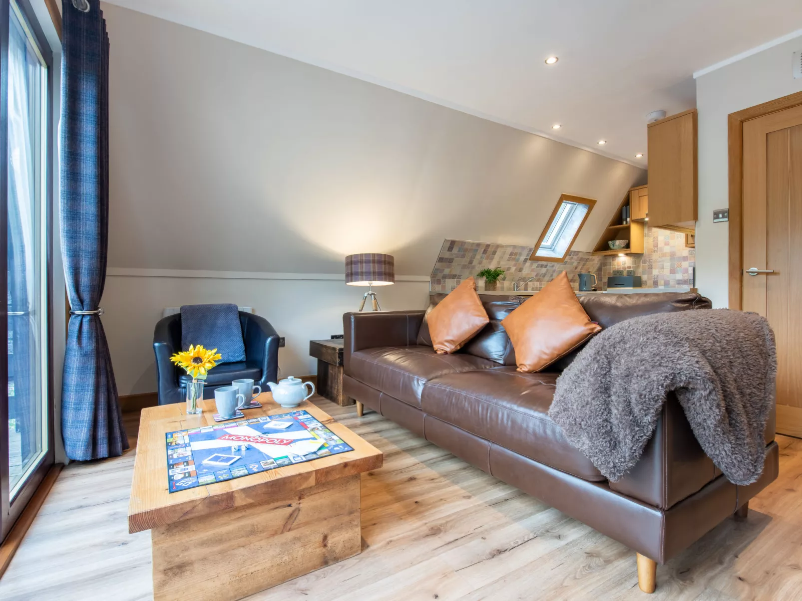 Heron Lodge-Inside