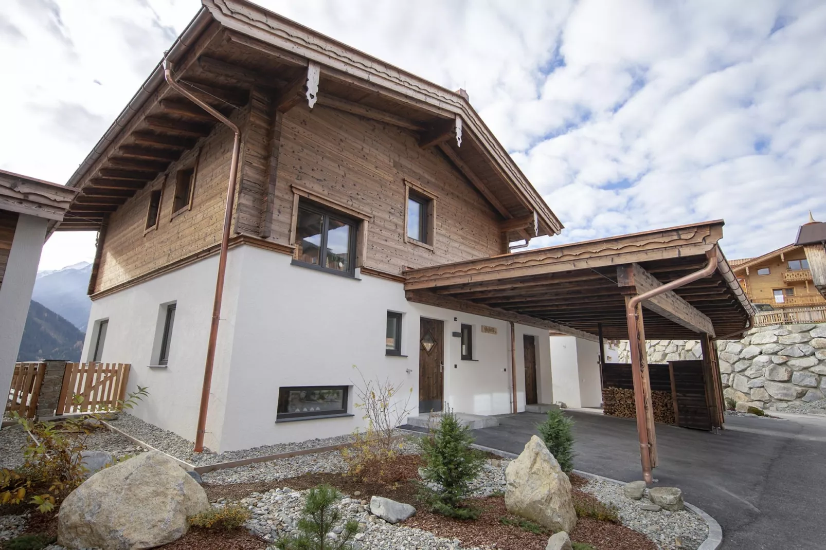 Nationalpark Chalet Glockhaus-Exterior summer